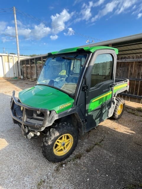 2018 John Deere XUV 835R HVAC, U&P Image