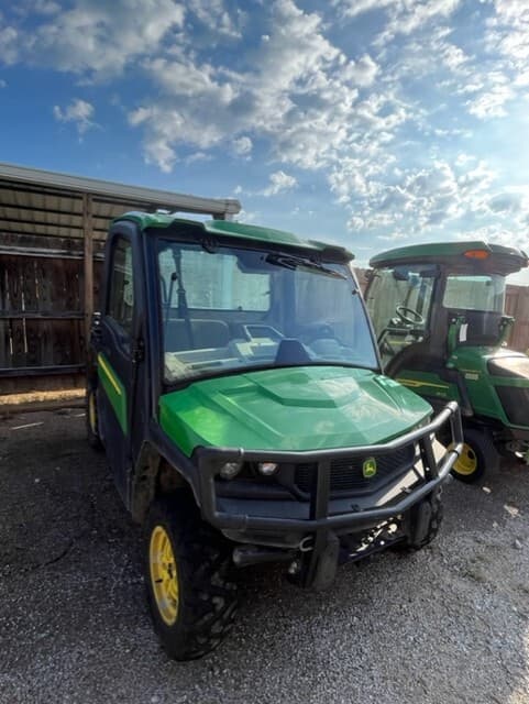 2018 John Deere XUV 835R HVAC, U&P Image