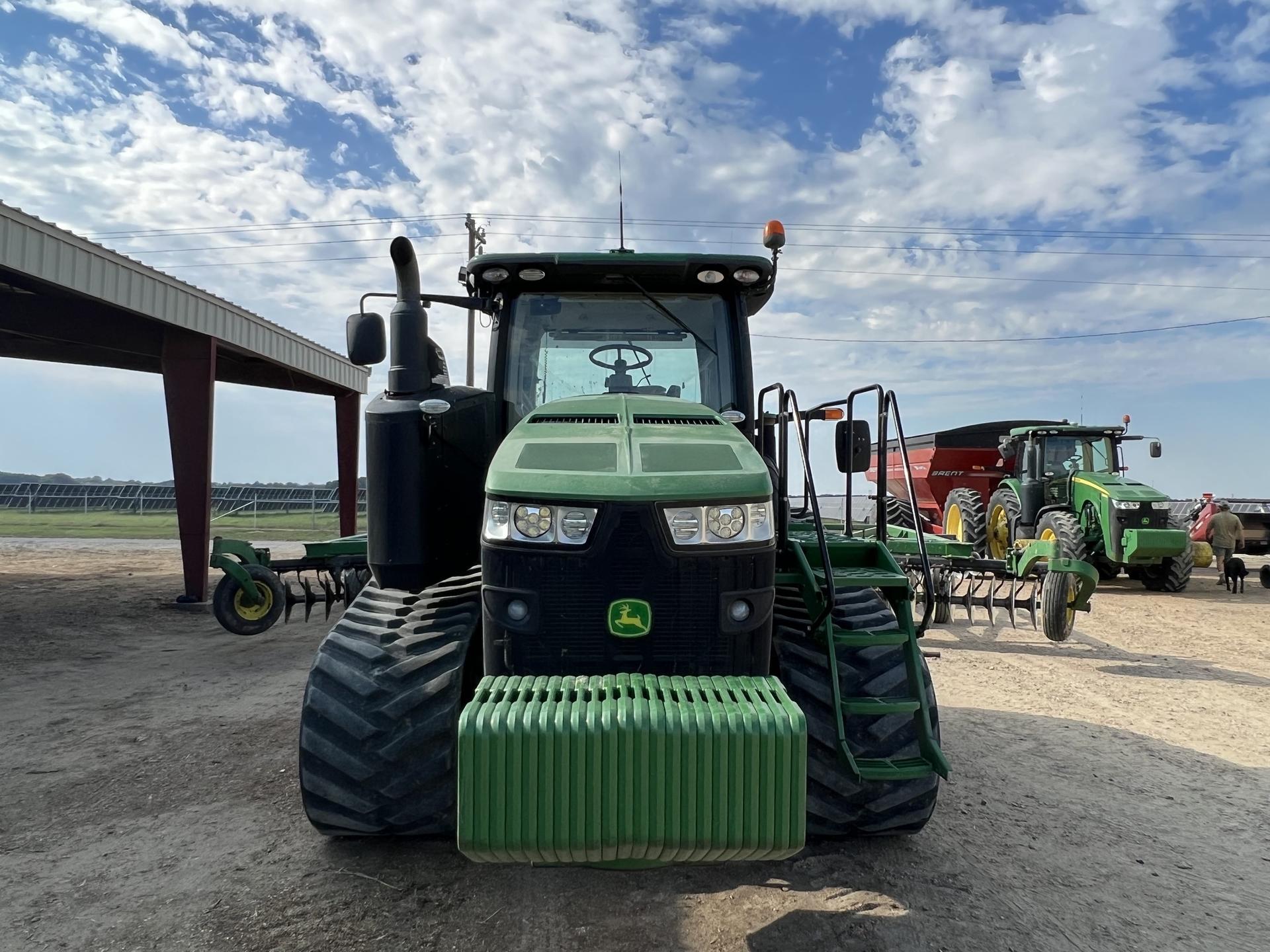 2015 John Deere 8370RT Image