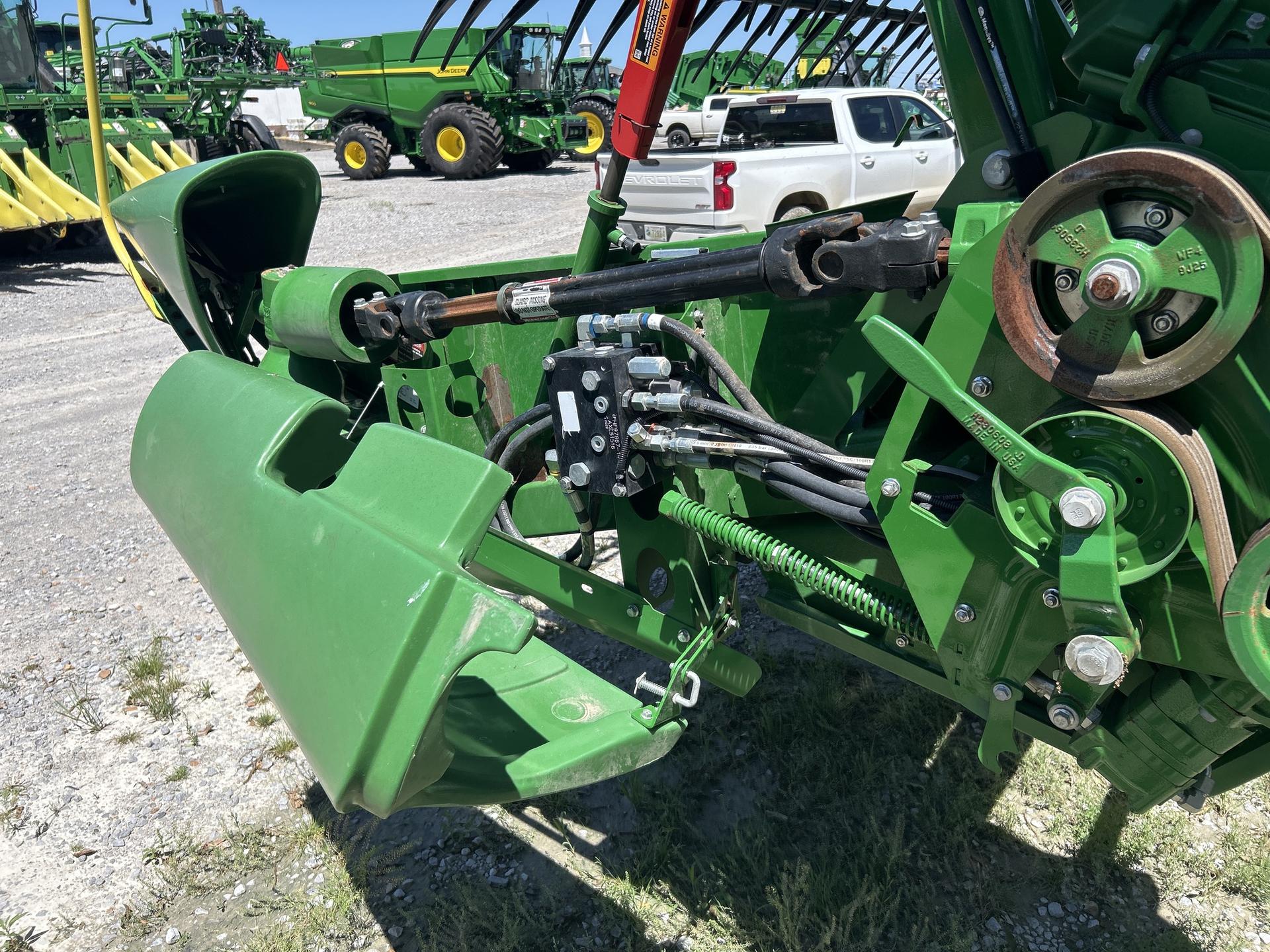 2020 John Deere 730D Image