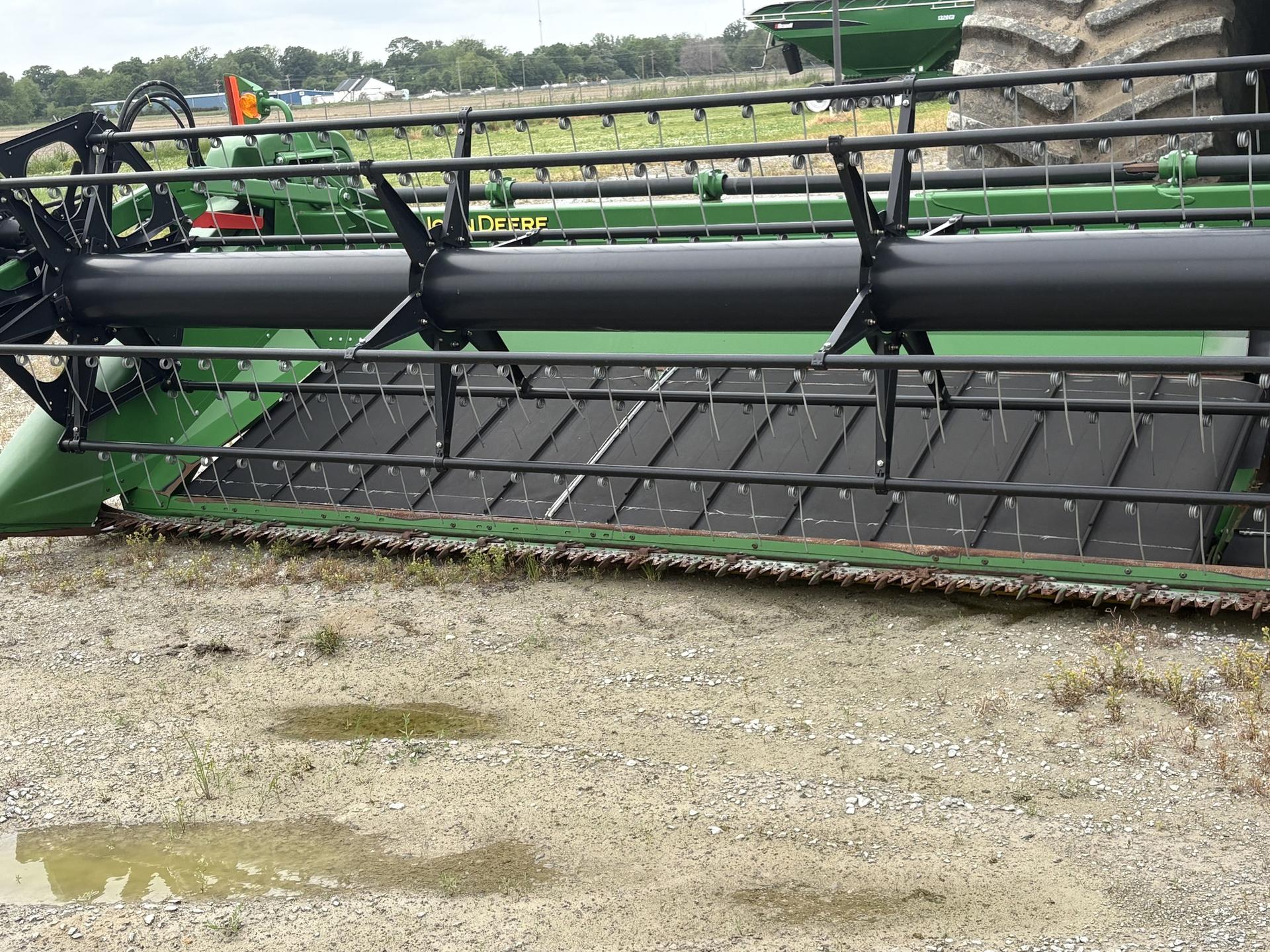 2019 John Deere 730D Image