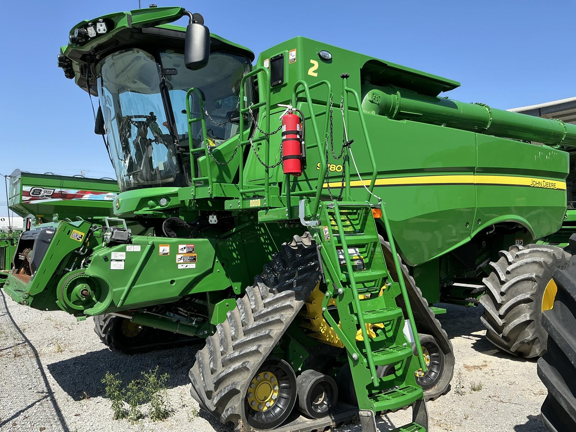 2023 John Deere S780 Image