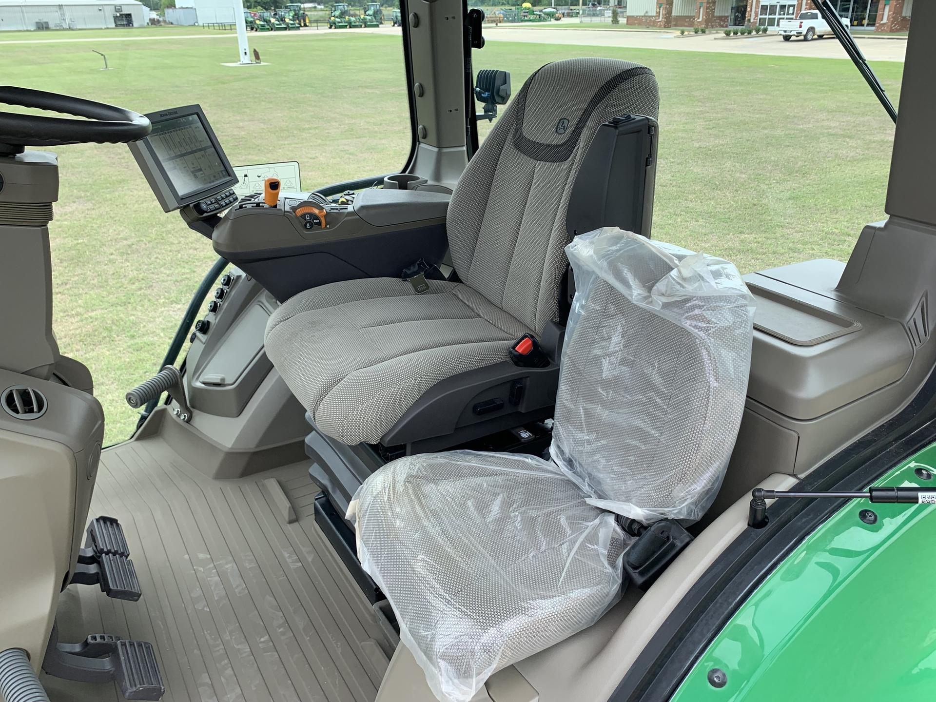 2022 John Deere 8RX 340 Image