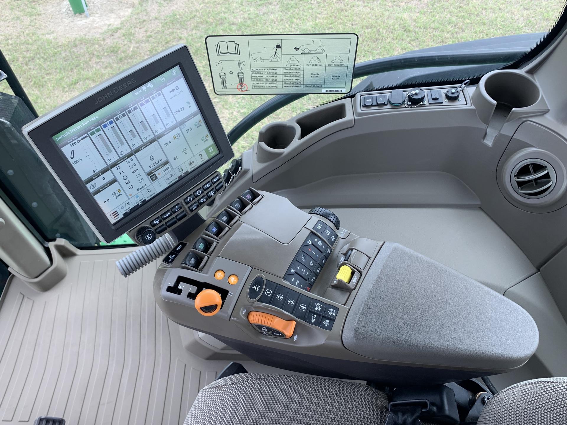 2022 John Deere 8RX 340 Image