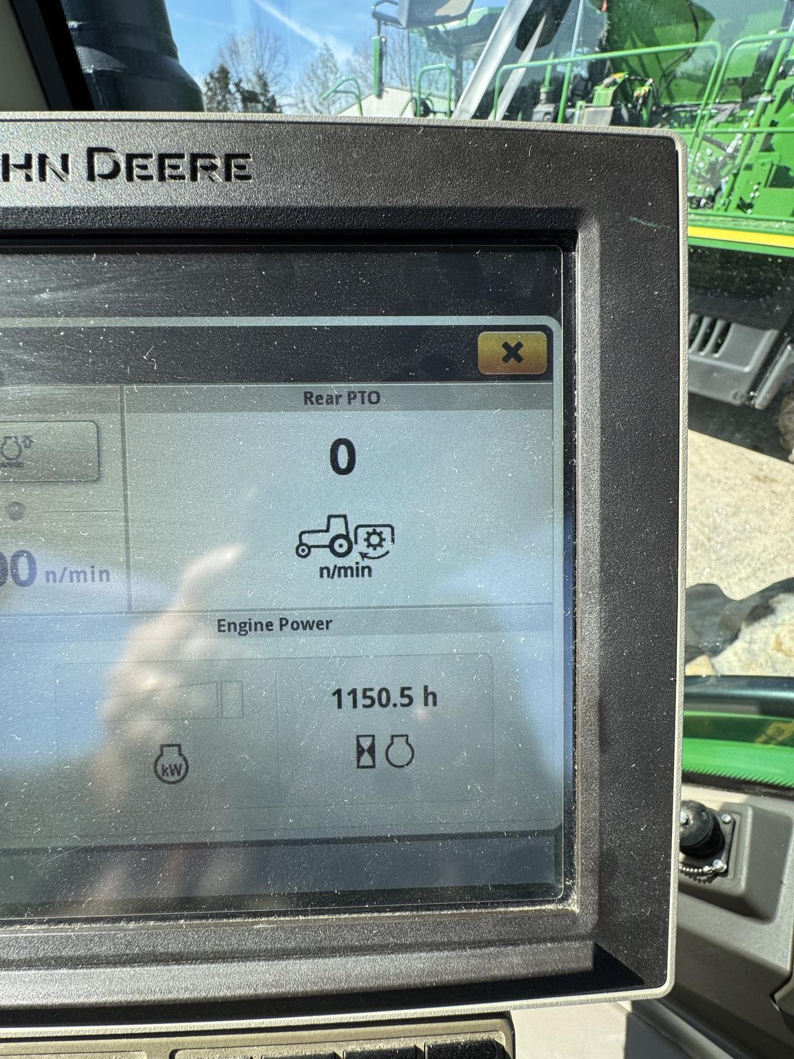 2023 John Deere 8R 280 Image
