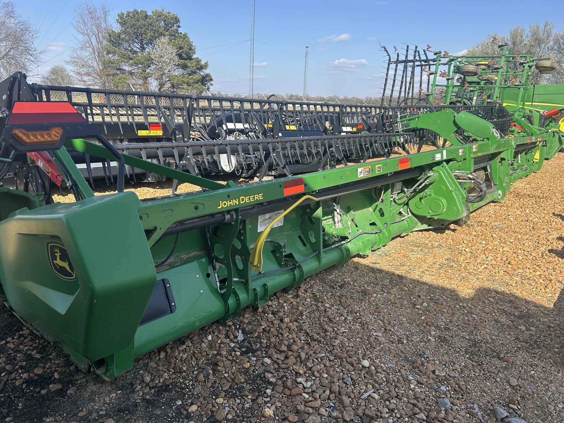 2021 John Deere RD40F Image