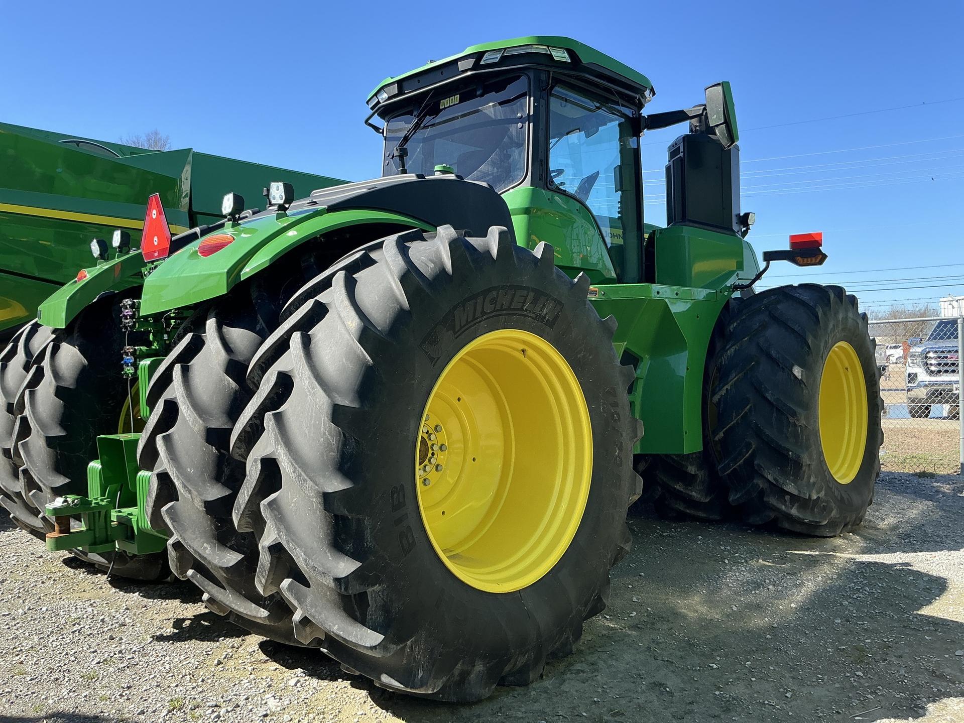 2024 John Deere 9R 640 Image