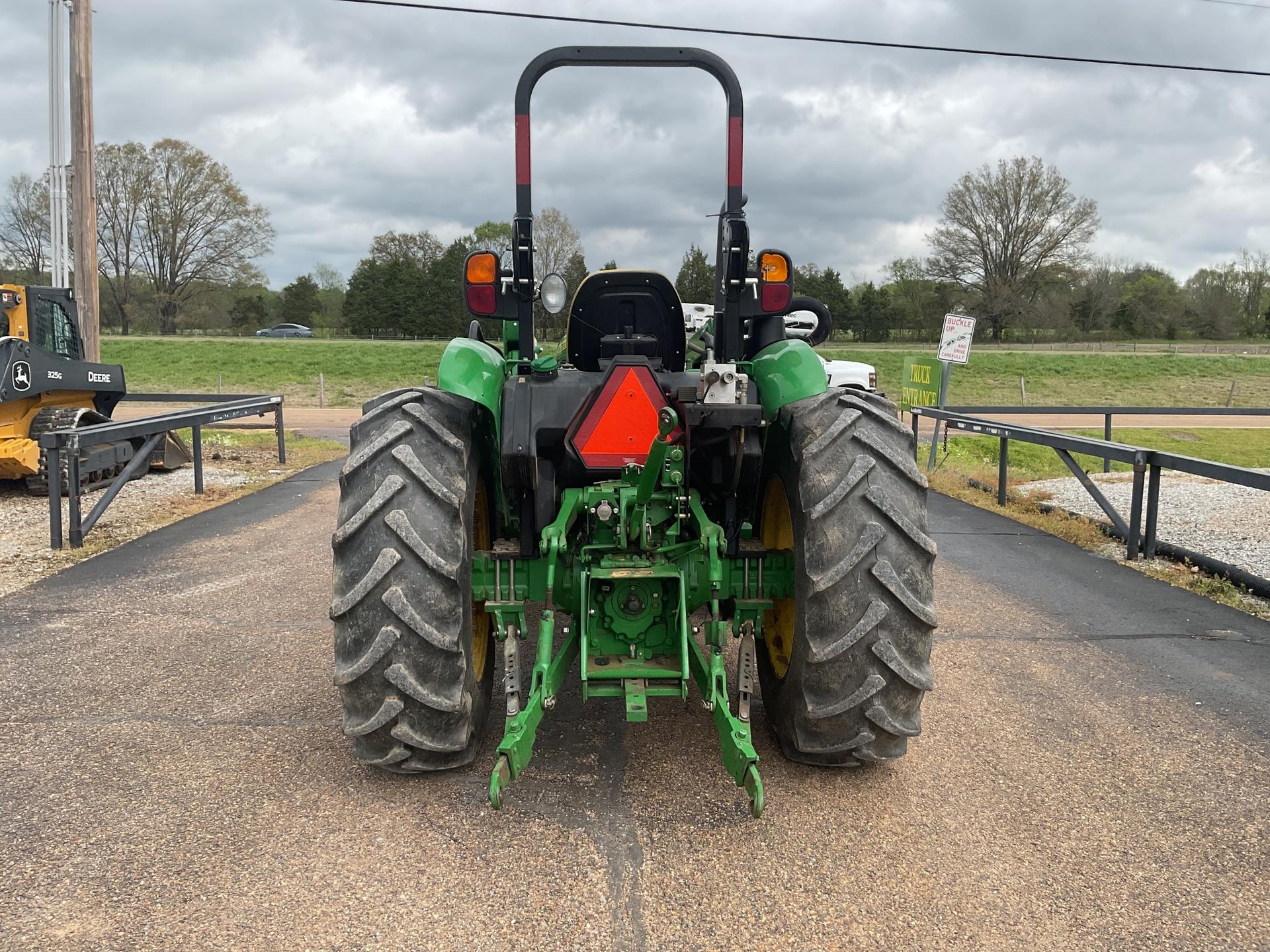 2019 John Deere 5055E Image