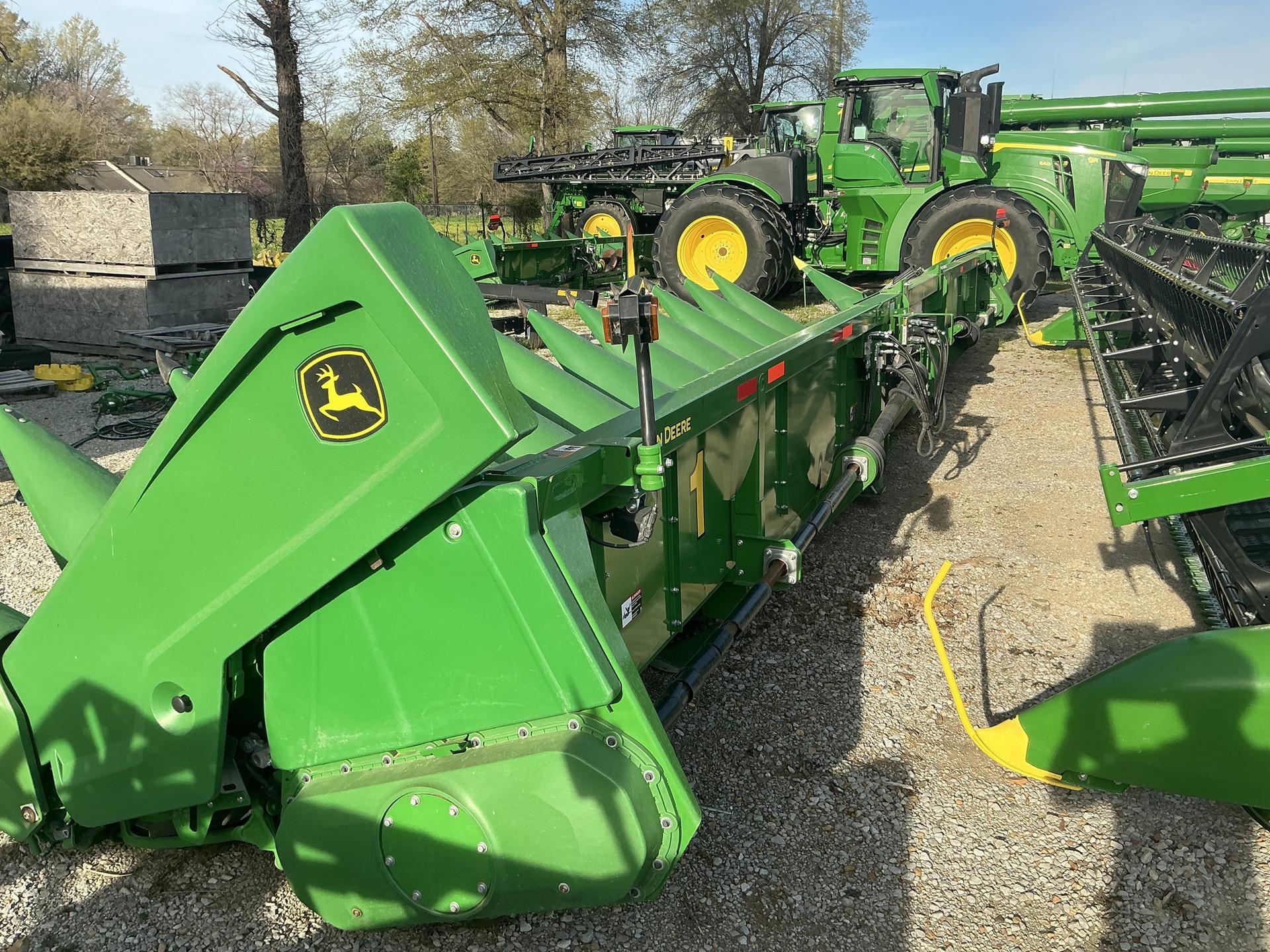 2023 John Deere C16R Image