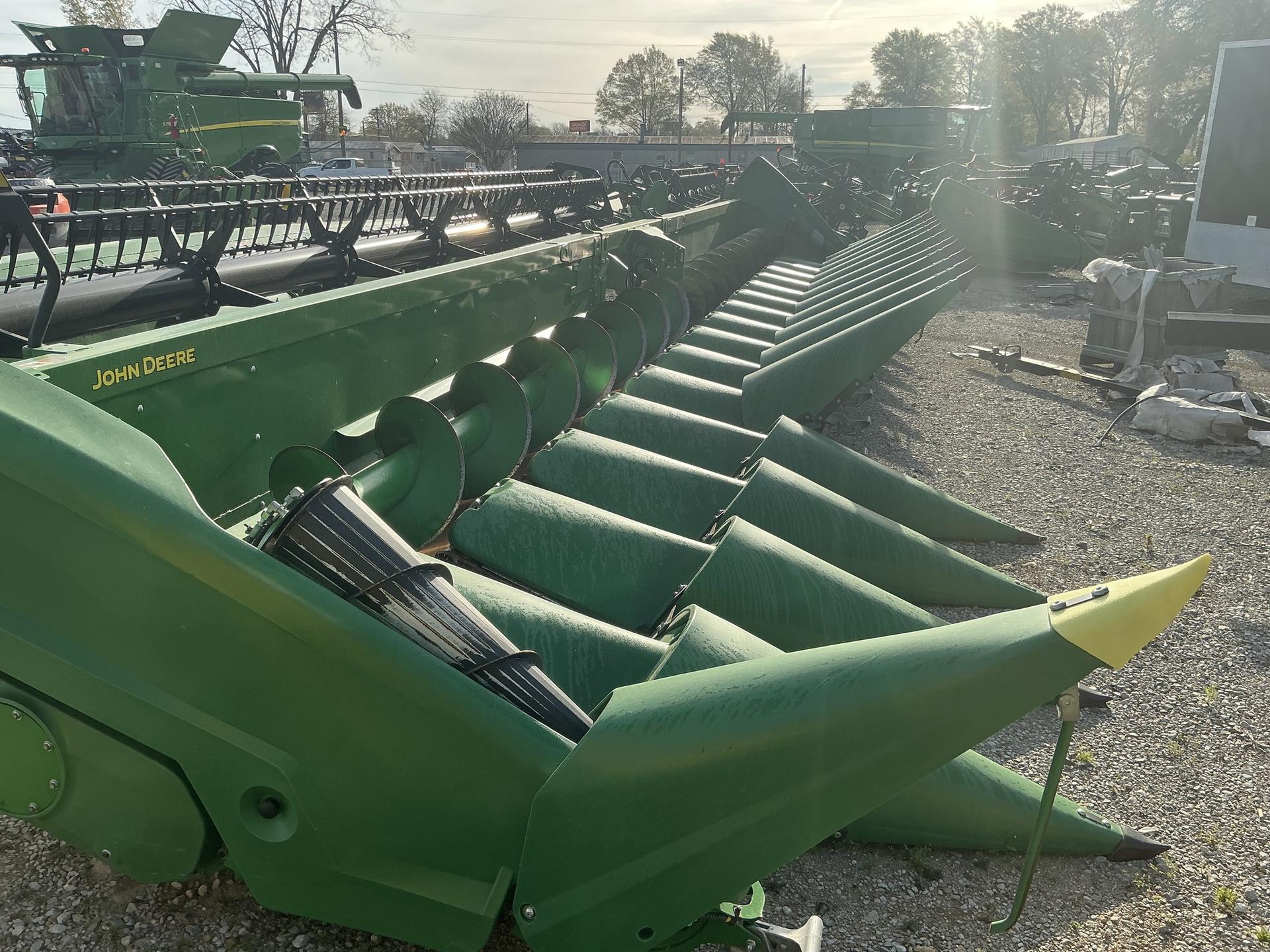 2023 John Deere C16R Image