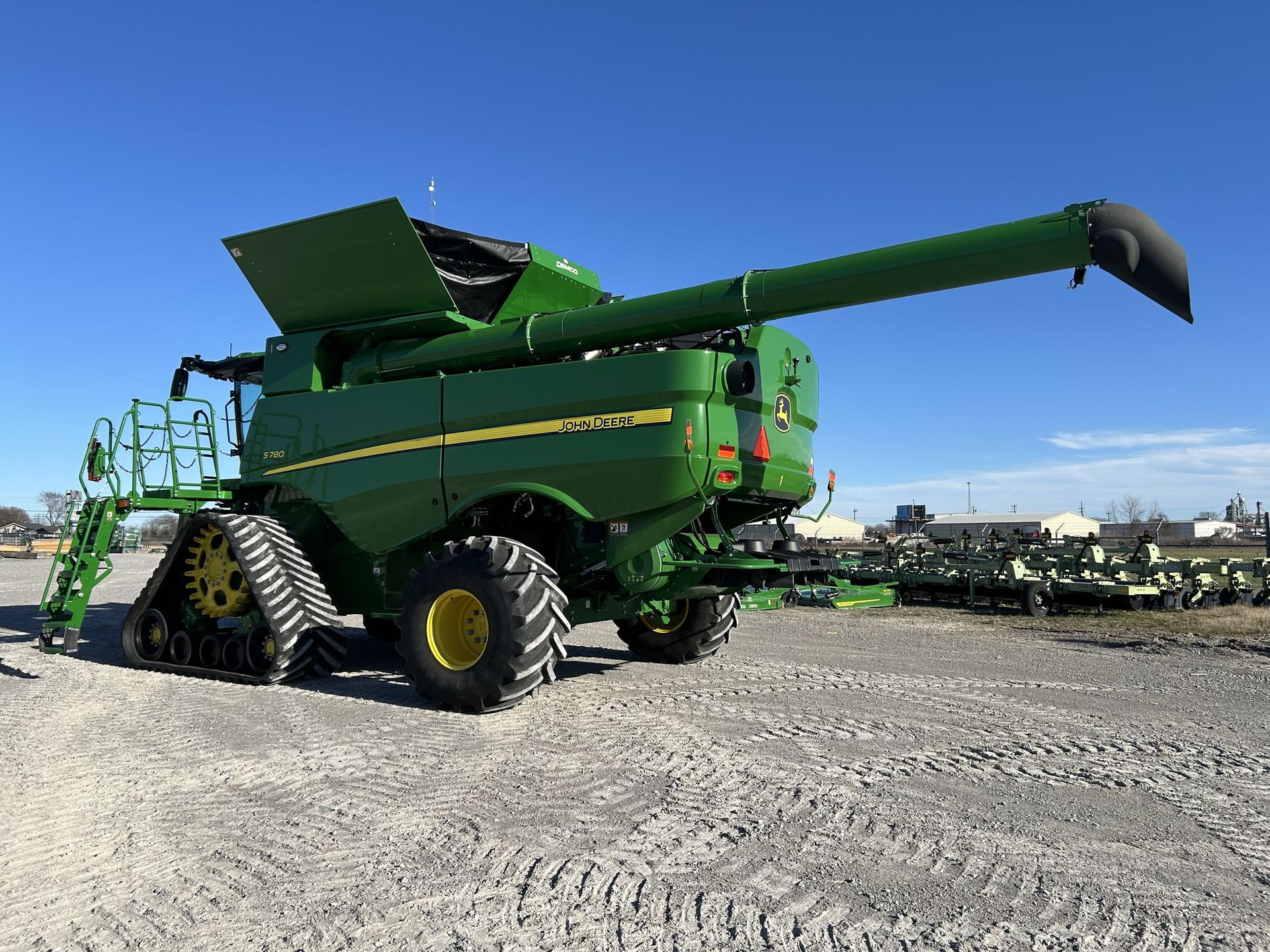 2024 John Deere S780 Image