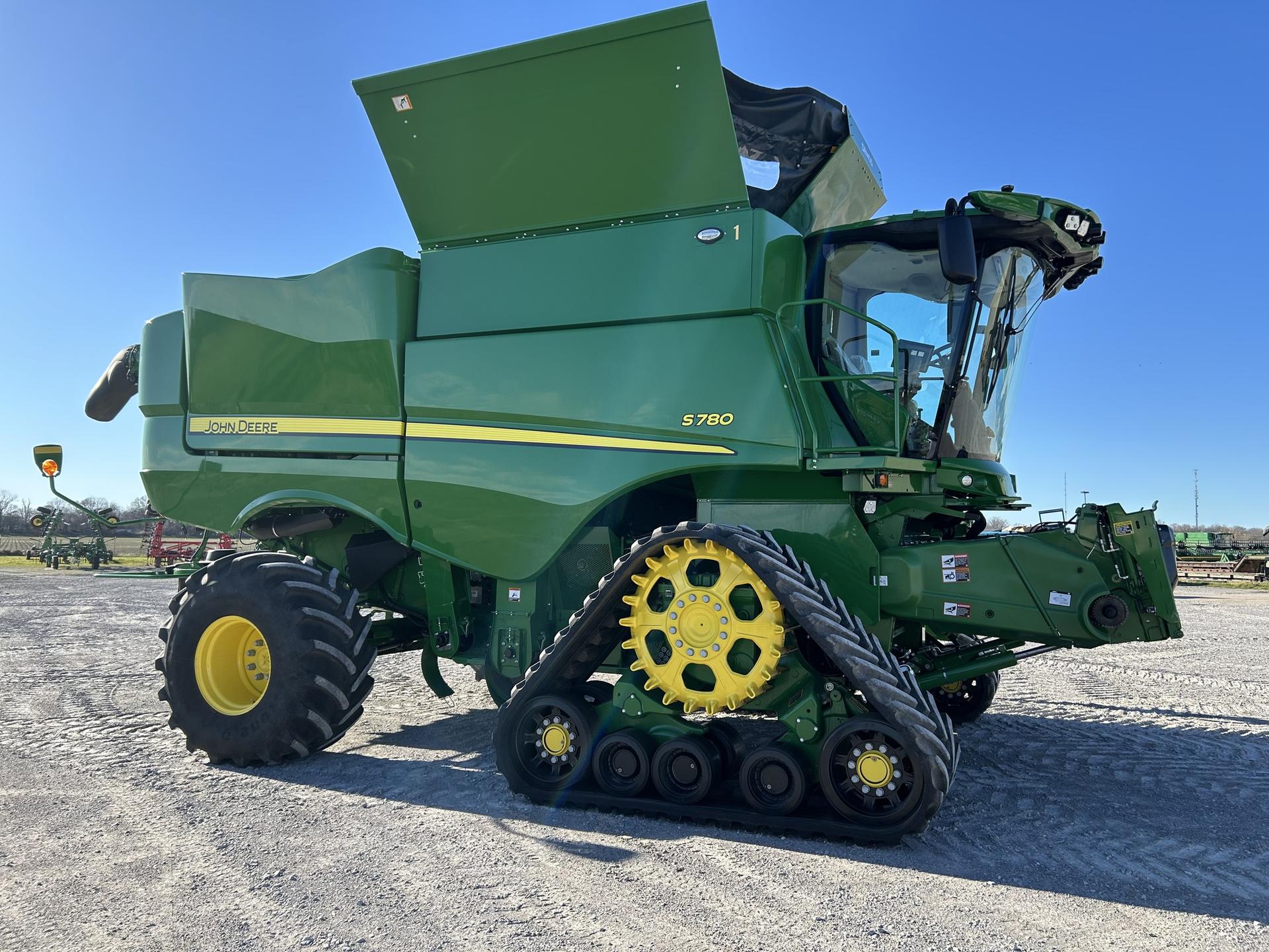 2024 John Deere S780 Image