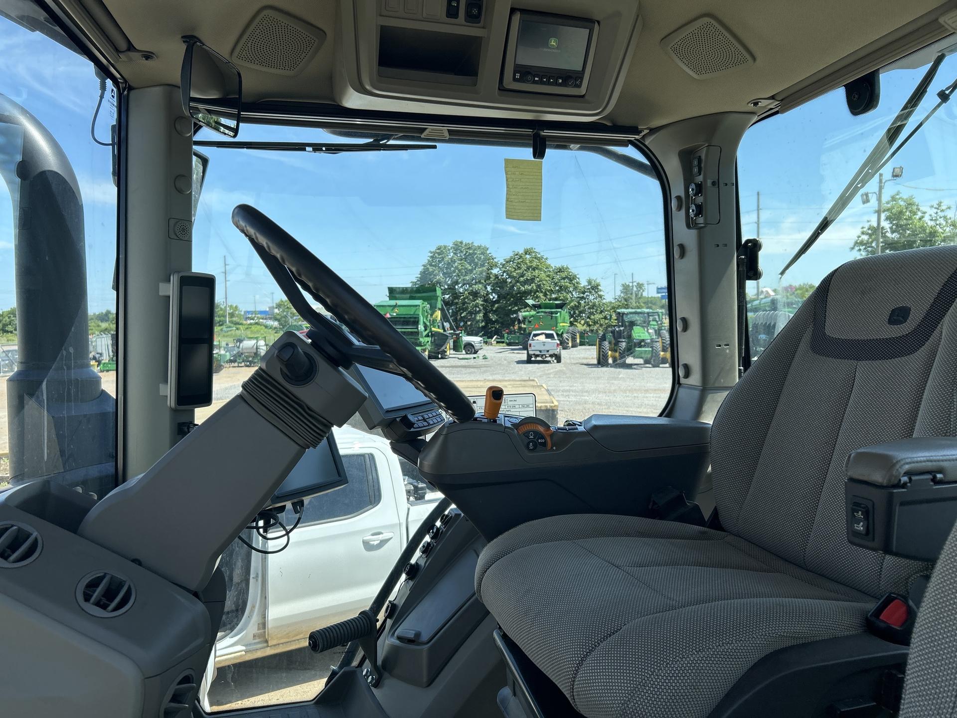 2023 John Deere 8RX 310 Image