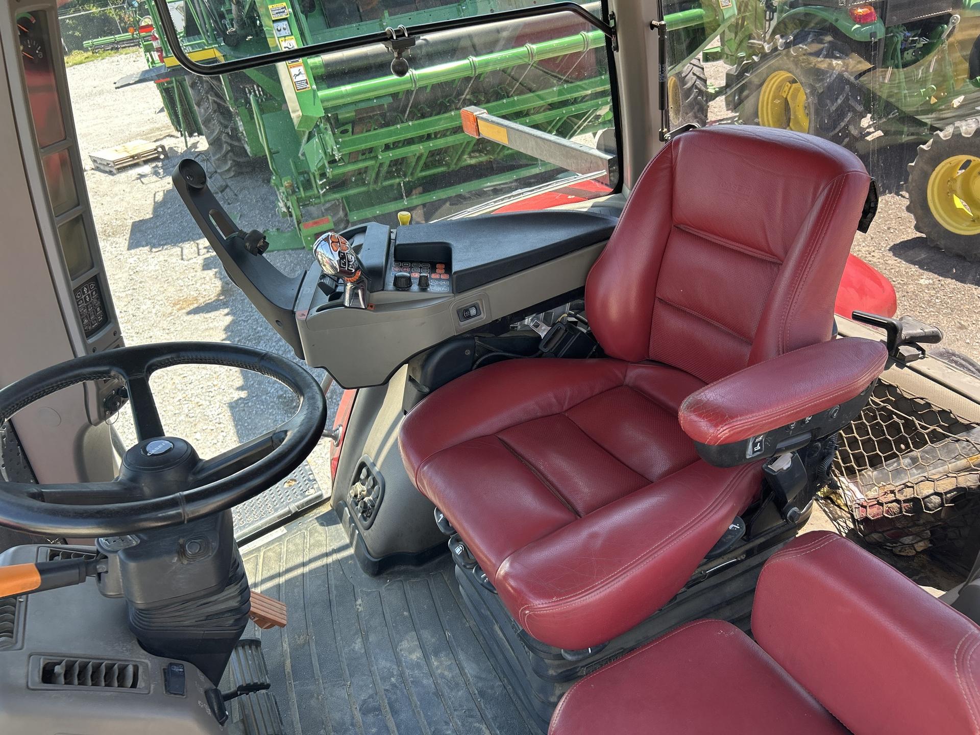 2019 Case IH Magnum 280 Image