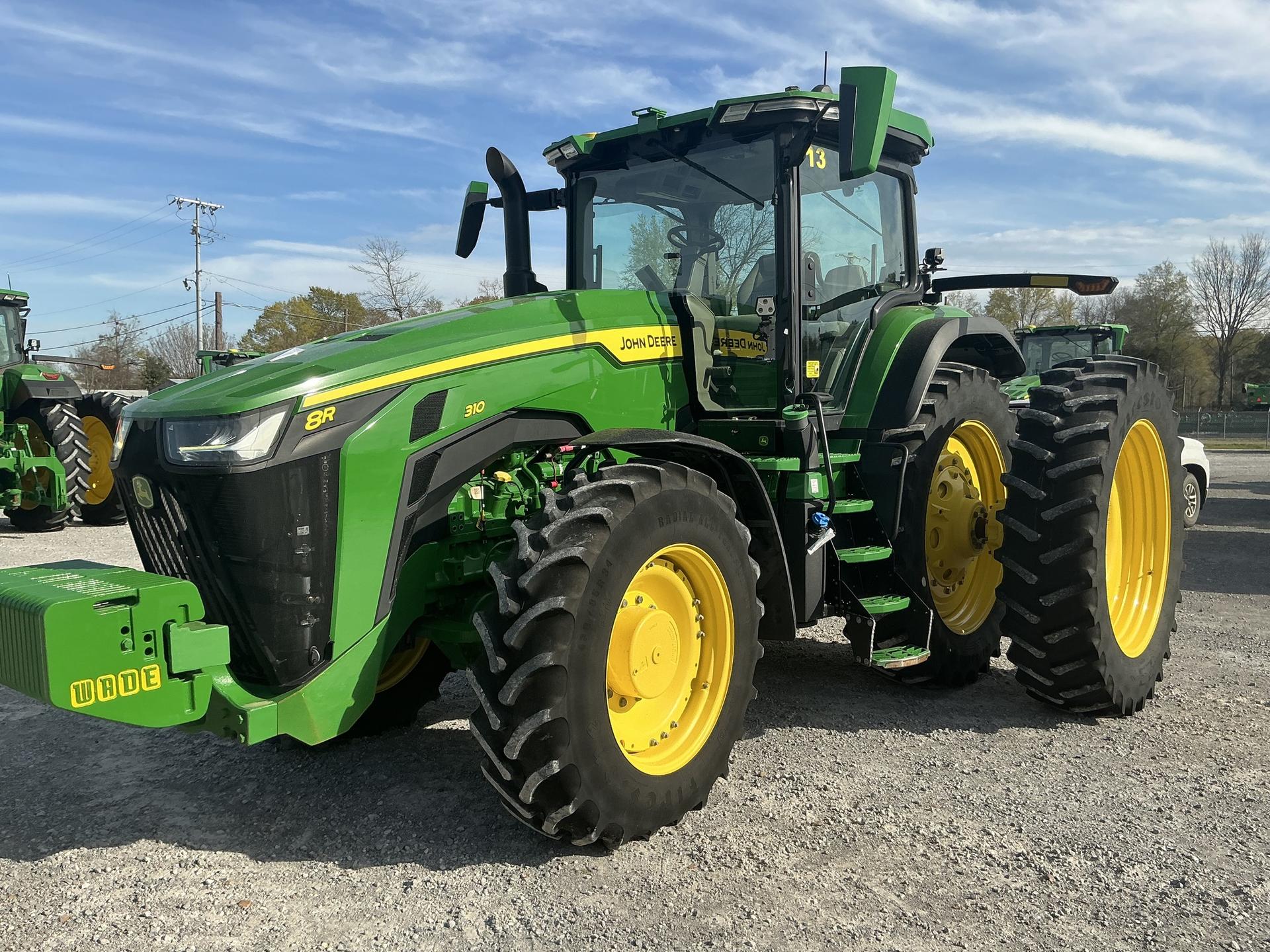 2024 John Deere 8R 310 Image