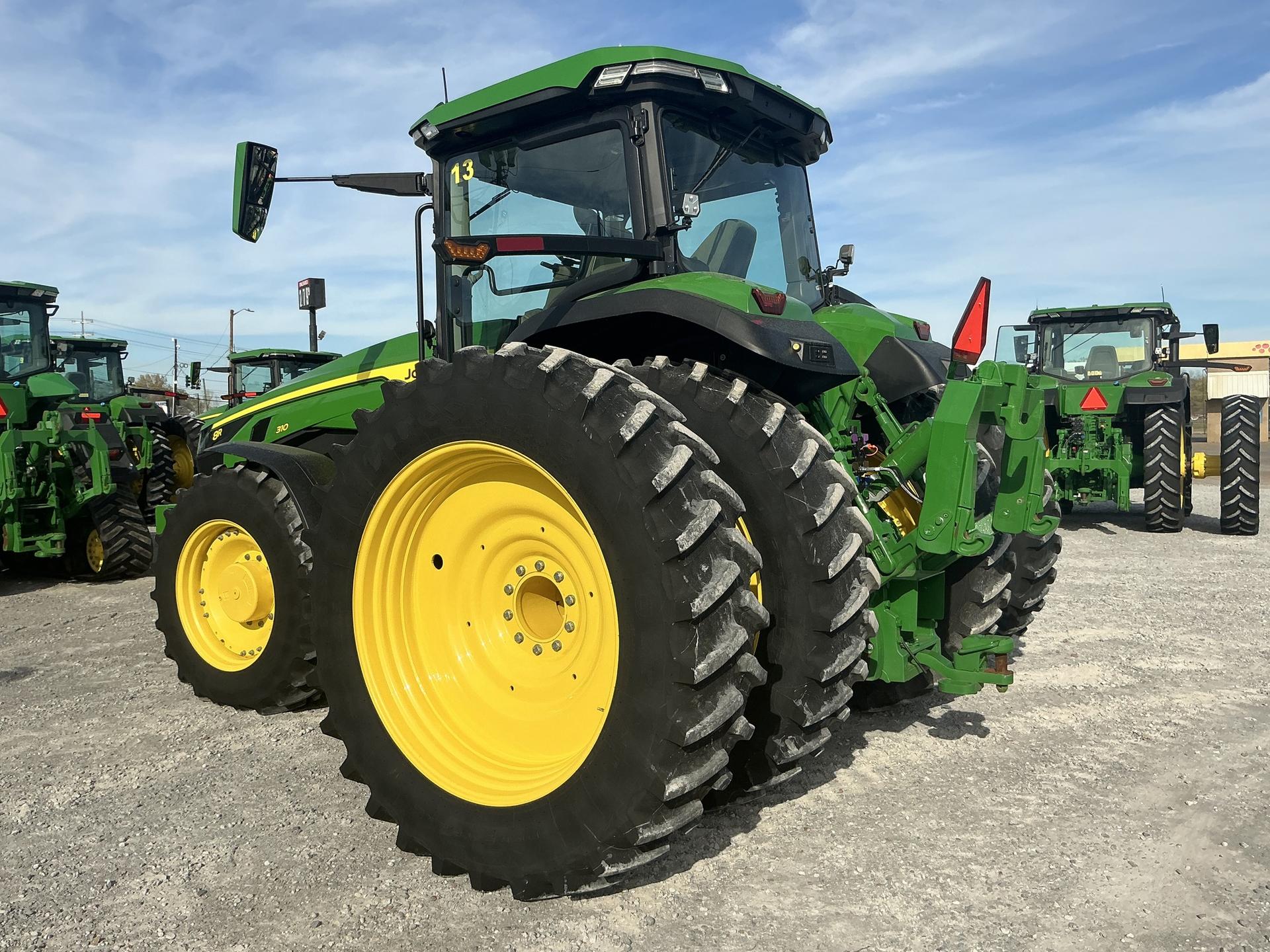 2024 John Deere 8R 310 Image