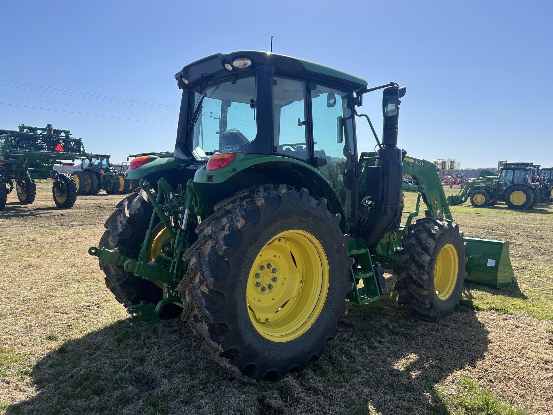 2023 John Deere 6120M Image