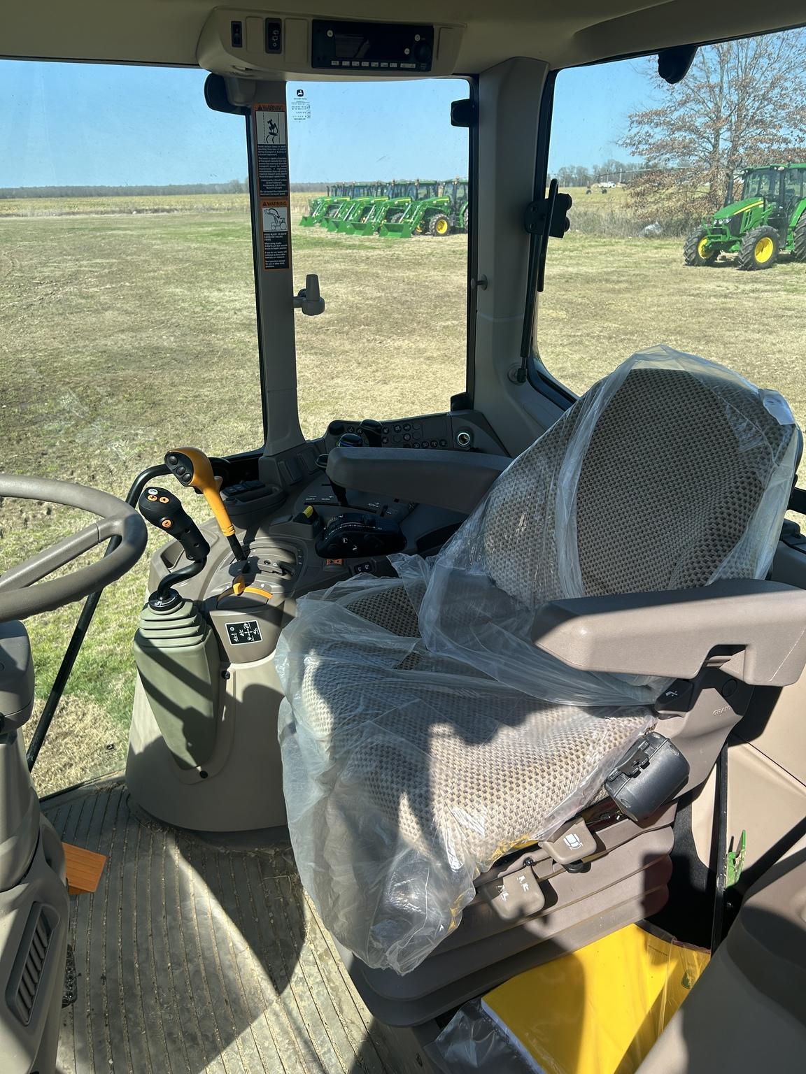 2023 John Deere 6120M Image