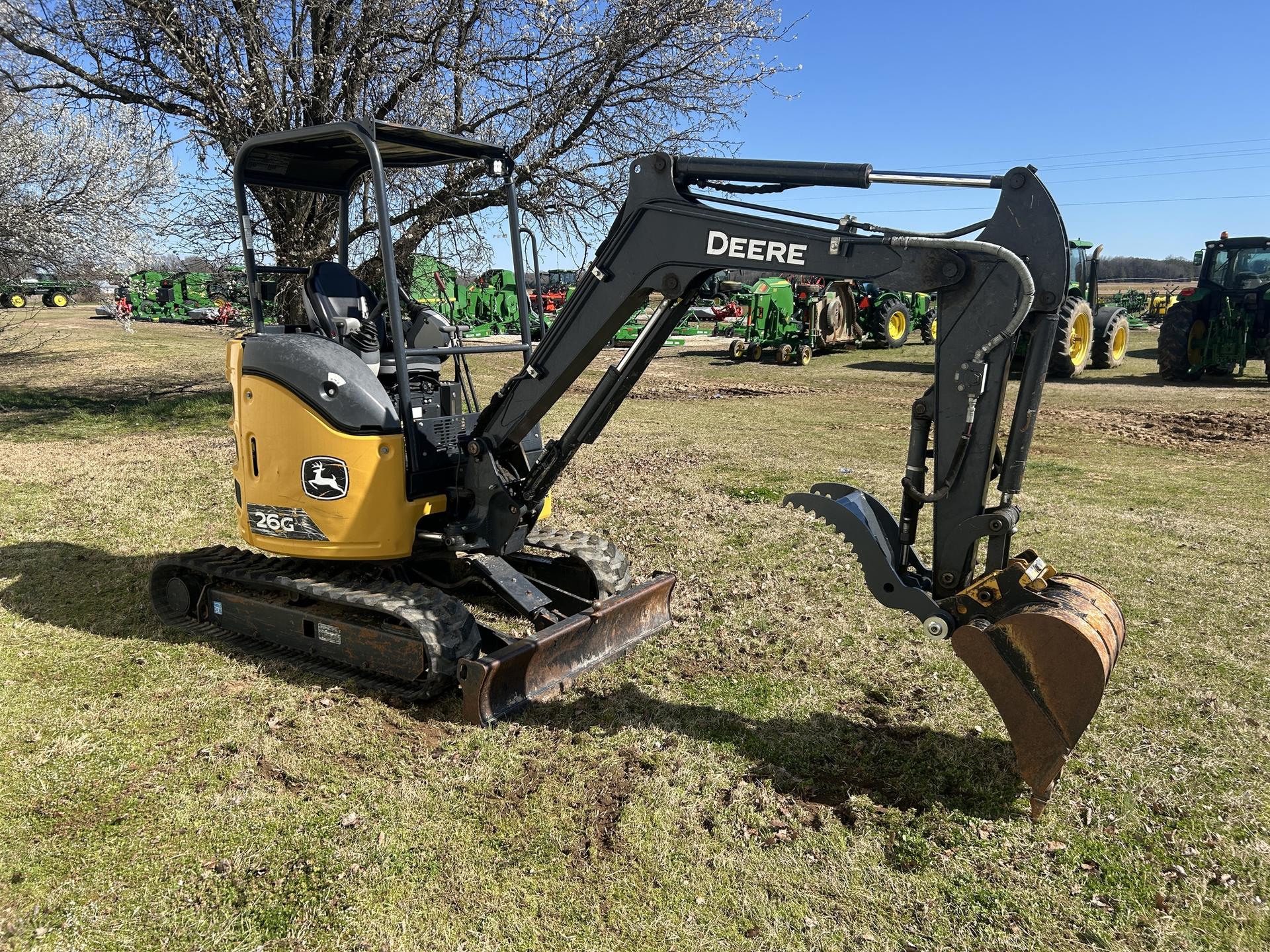2021 John Deere 26G Image