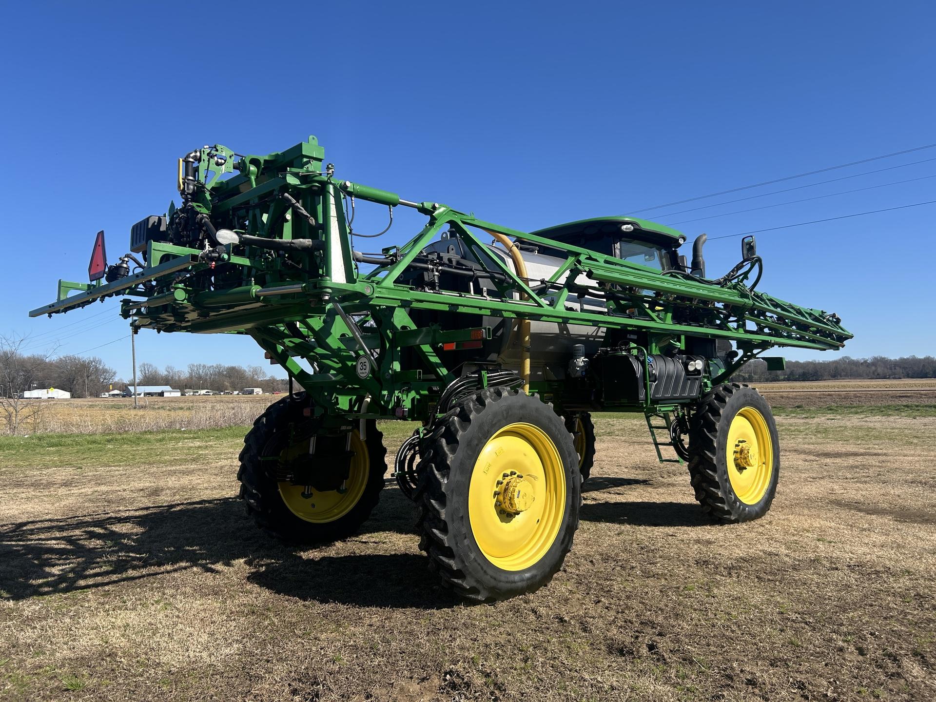 2021 John Deere R4038 Image