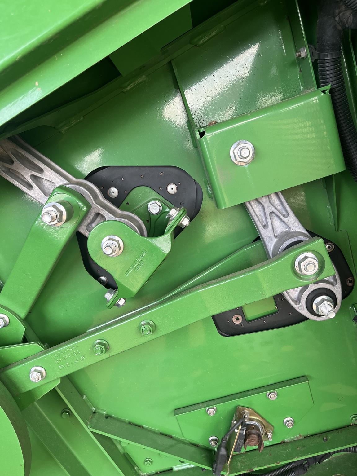 2012 John Deere S680 Image