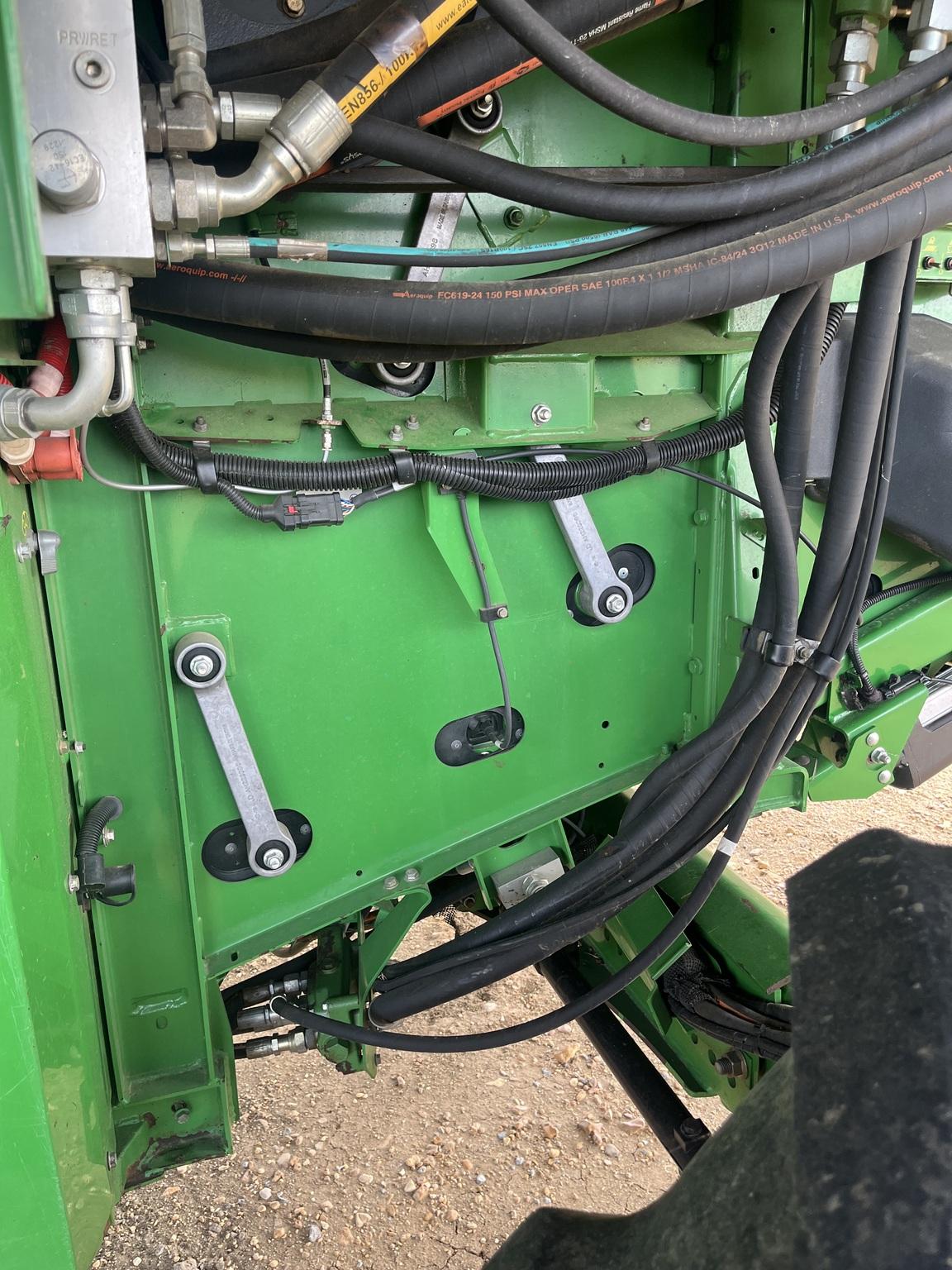2012 John Deere S680 Image