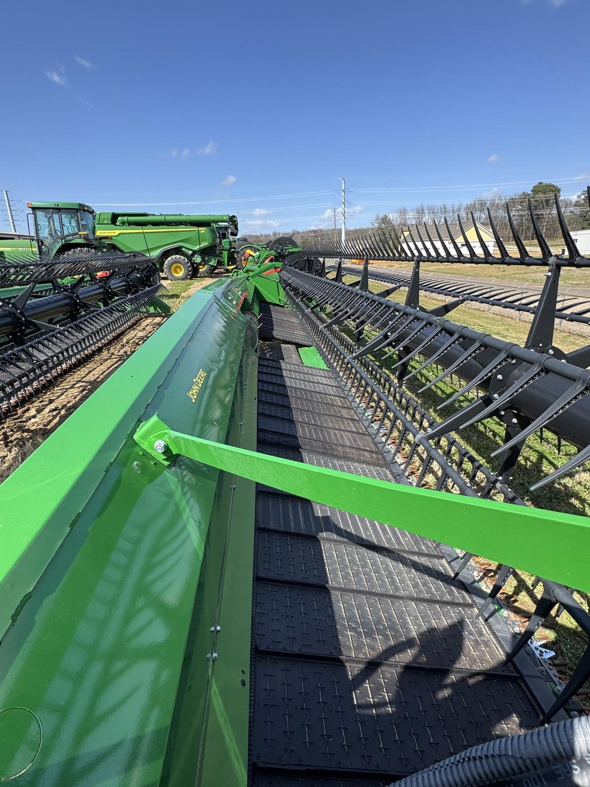 2023 John Deere RD35F Image