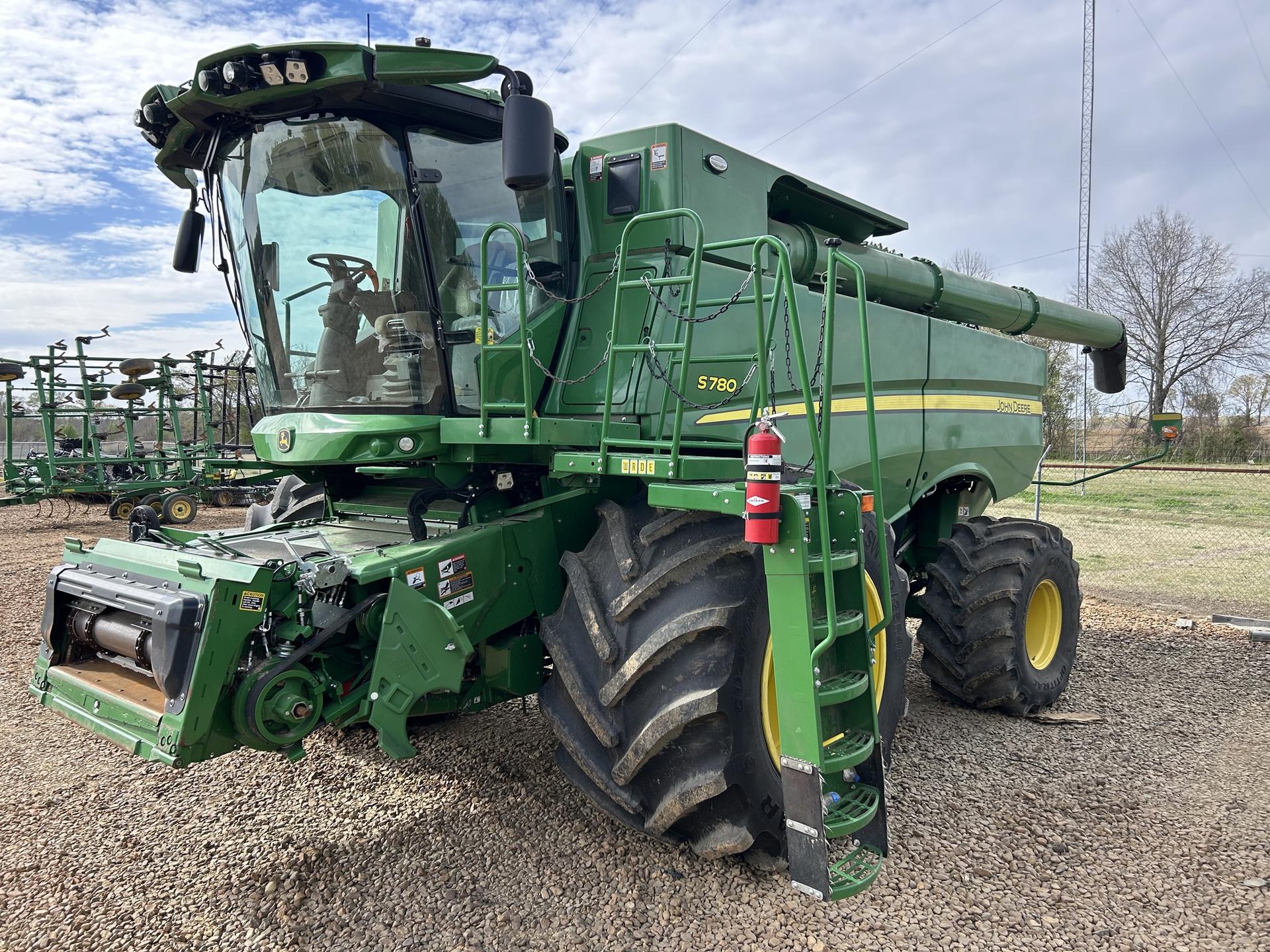 2023 John Deere S780 Image