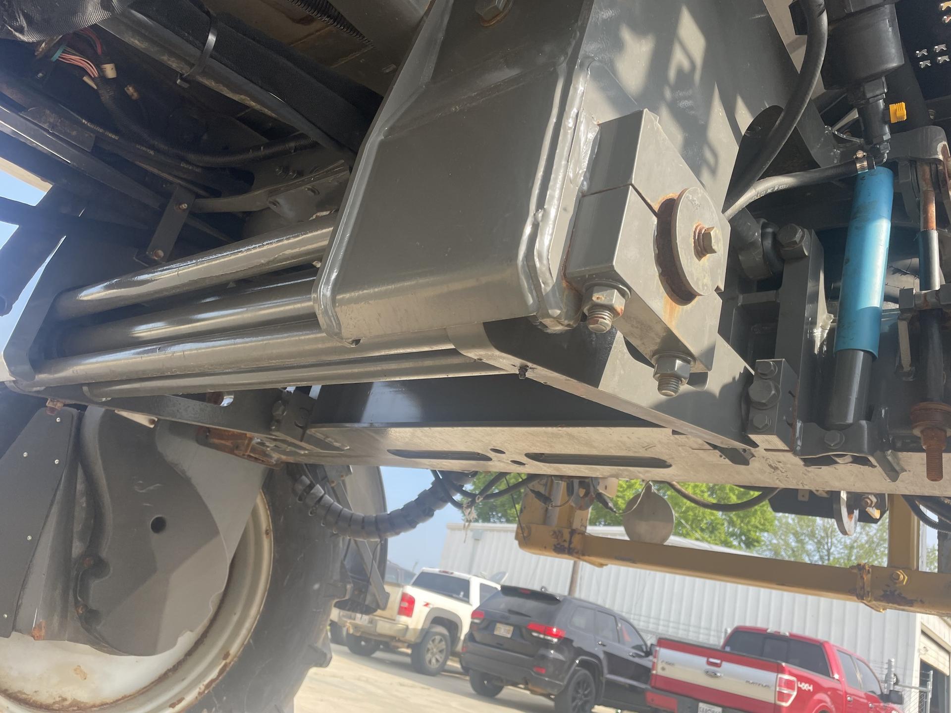 2020 RoGator RG 1100C Image