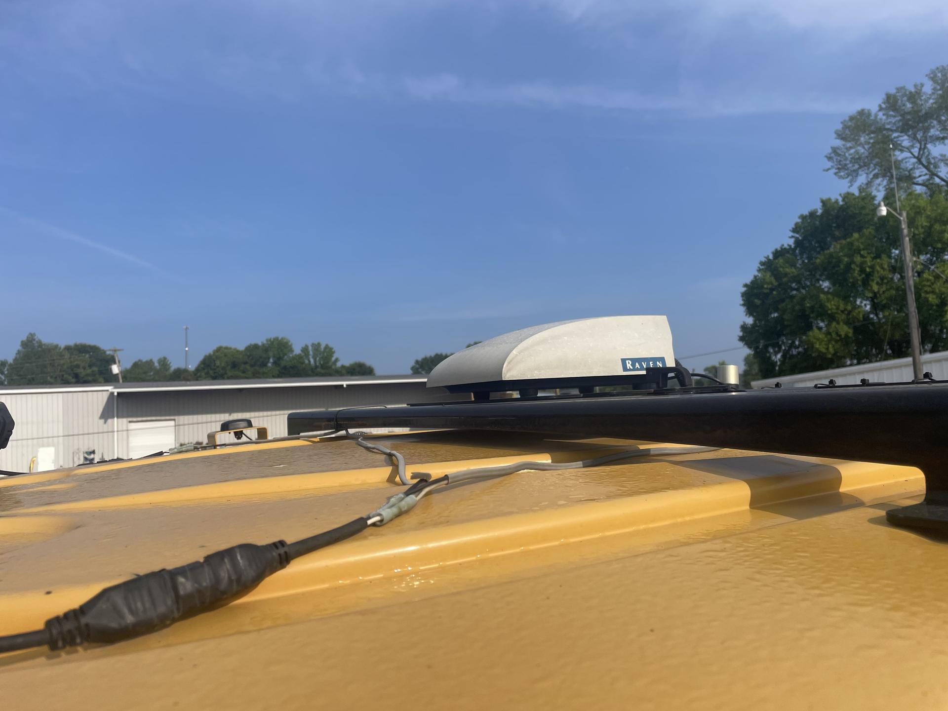 2020 RoGator RG 1100C Image