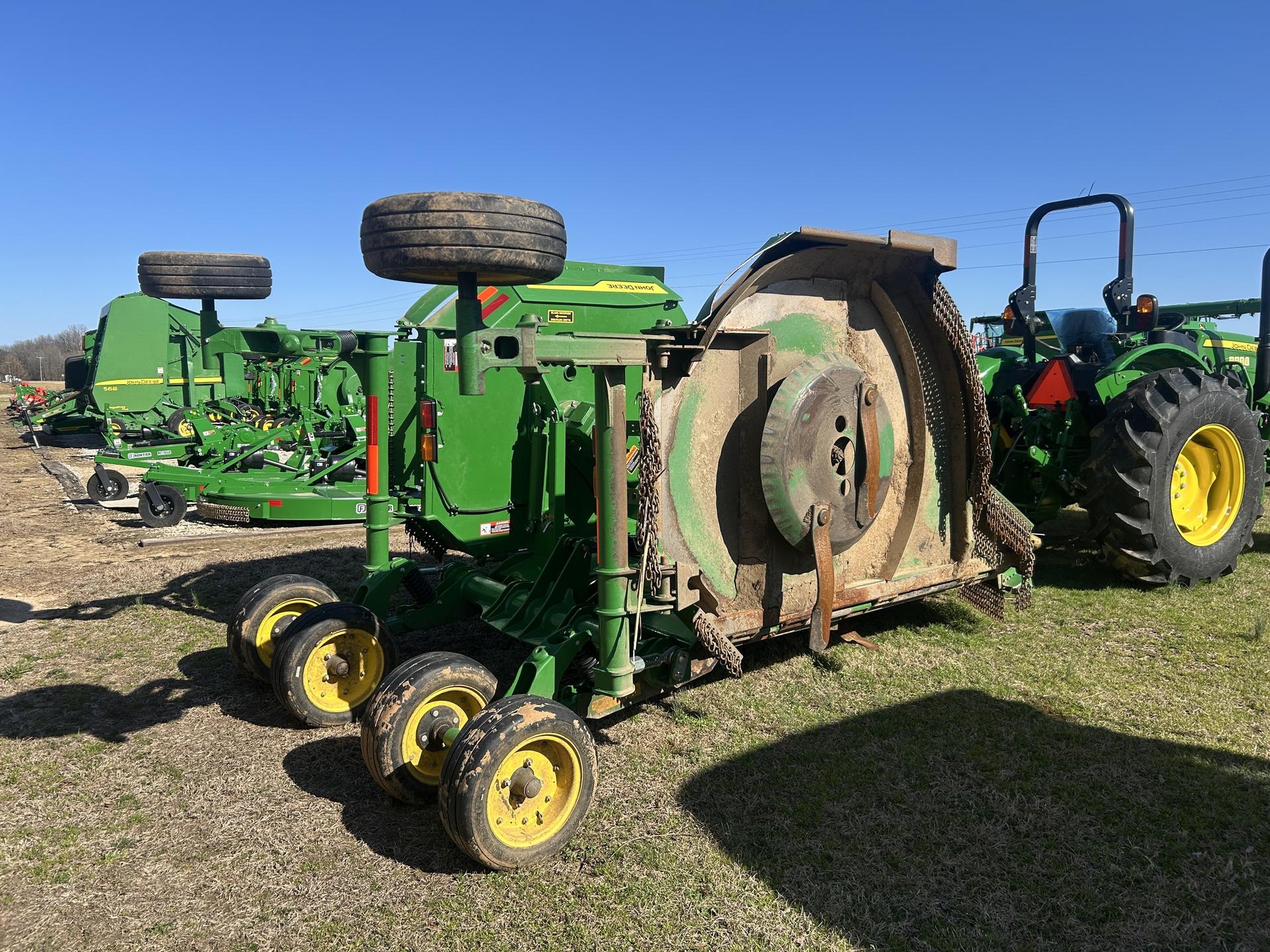 2022 John Deere FC15M Image