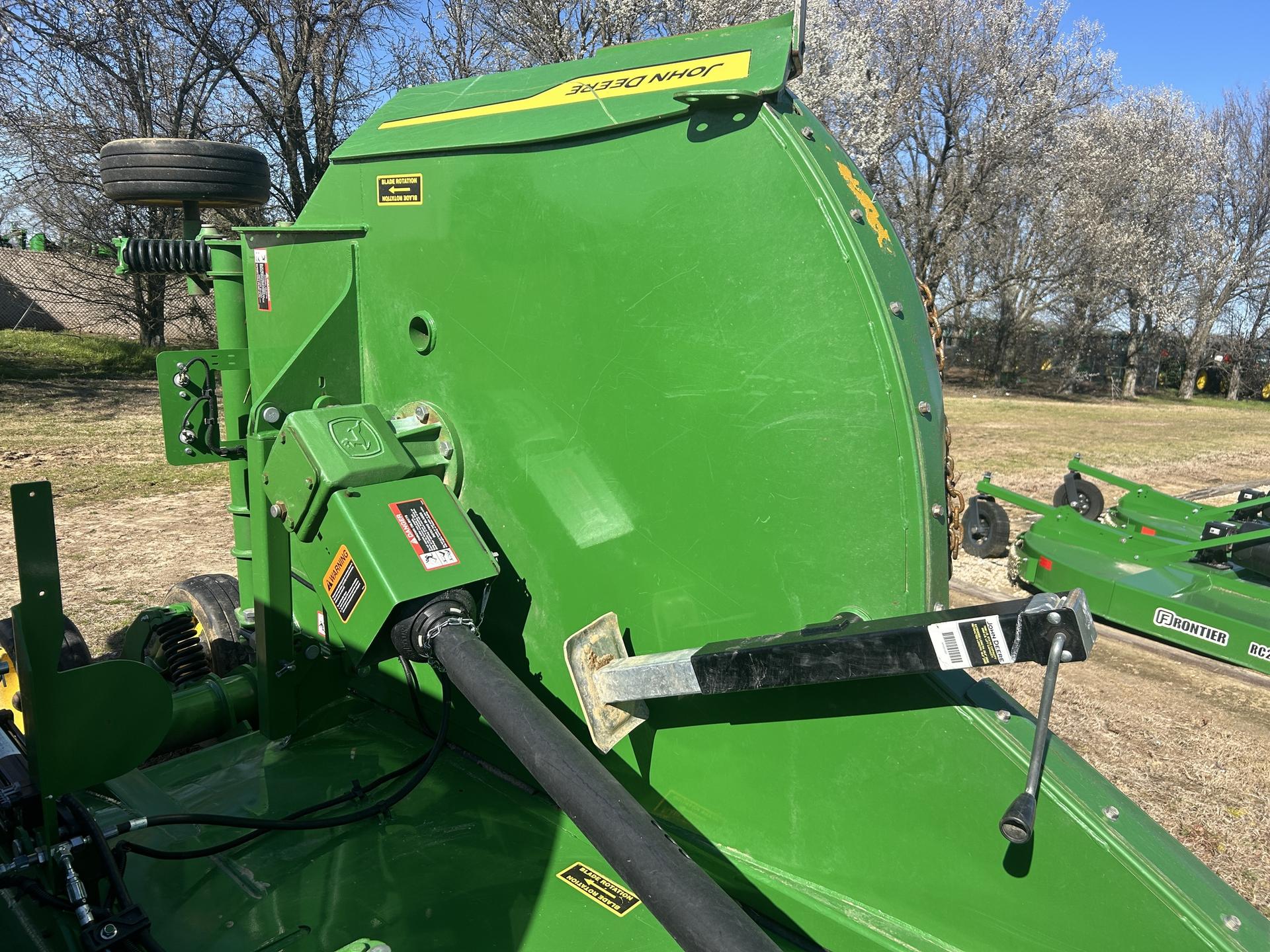 2022 John Deere FC15M Image