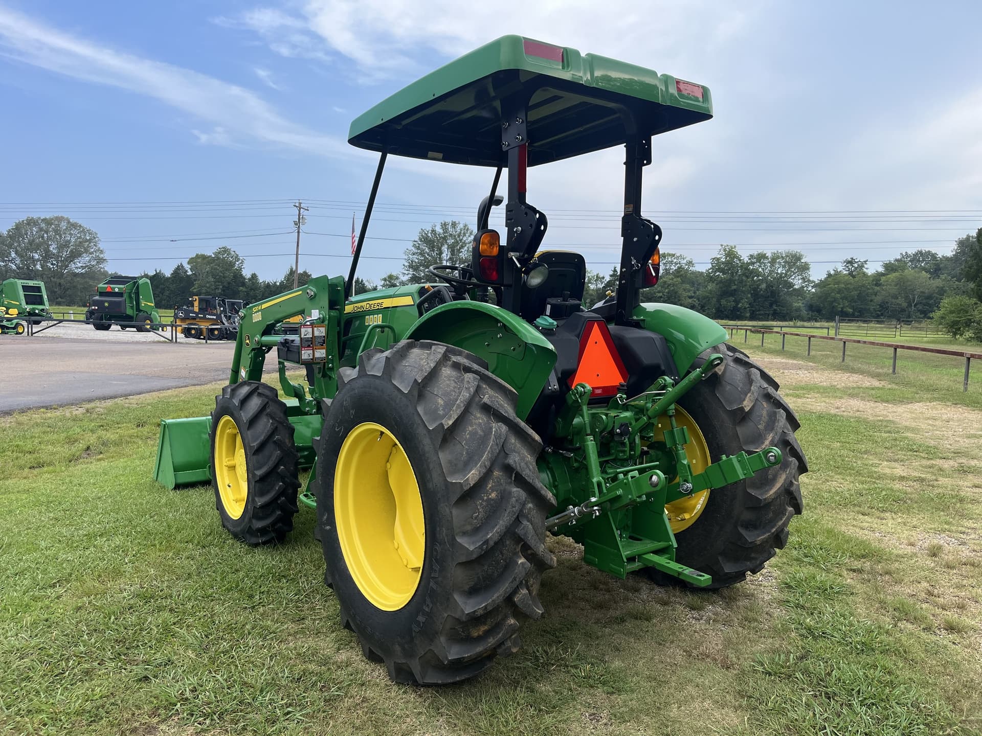 2023 John Deere 5067E Image