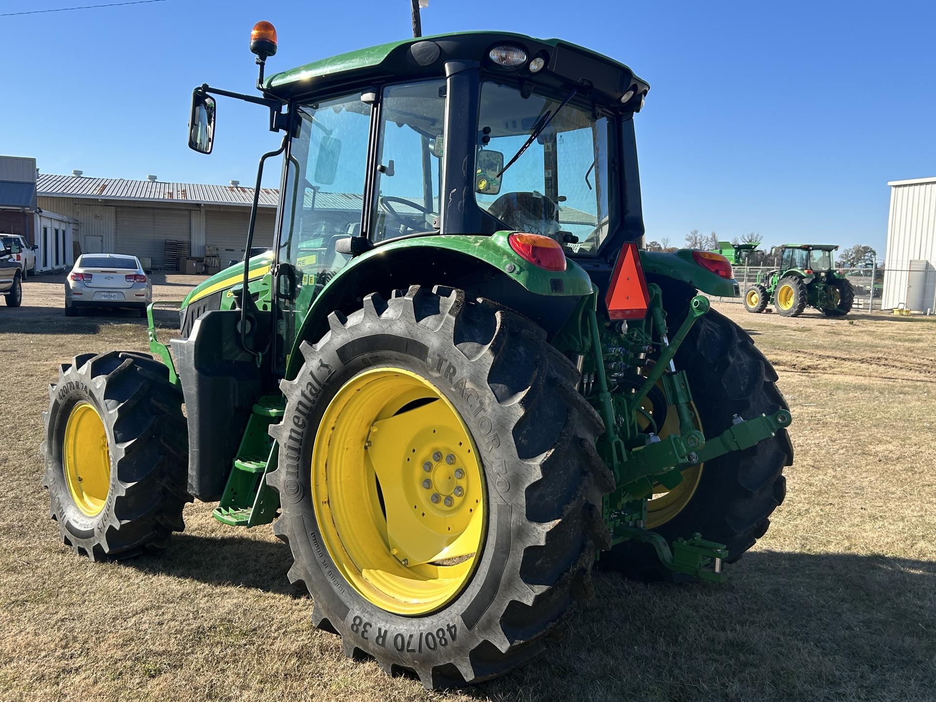2023 John Deere 6120M Image
