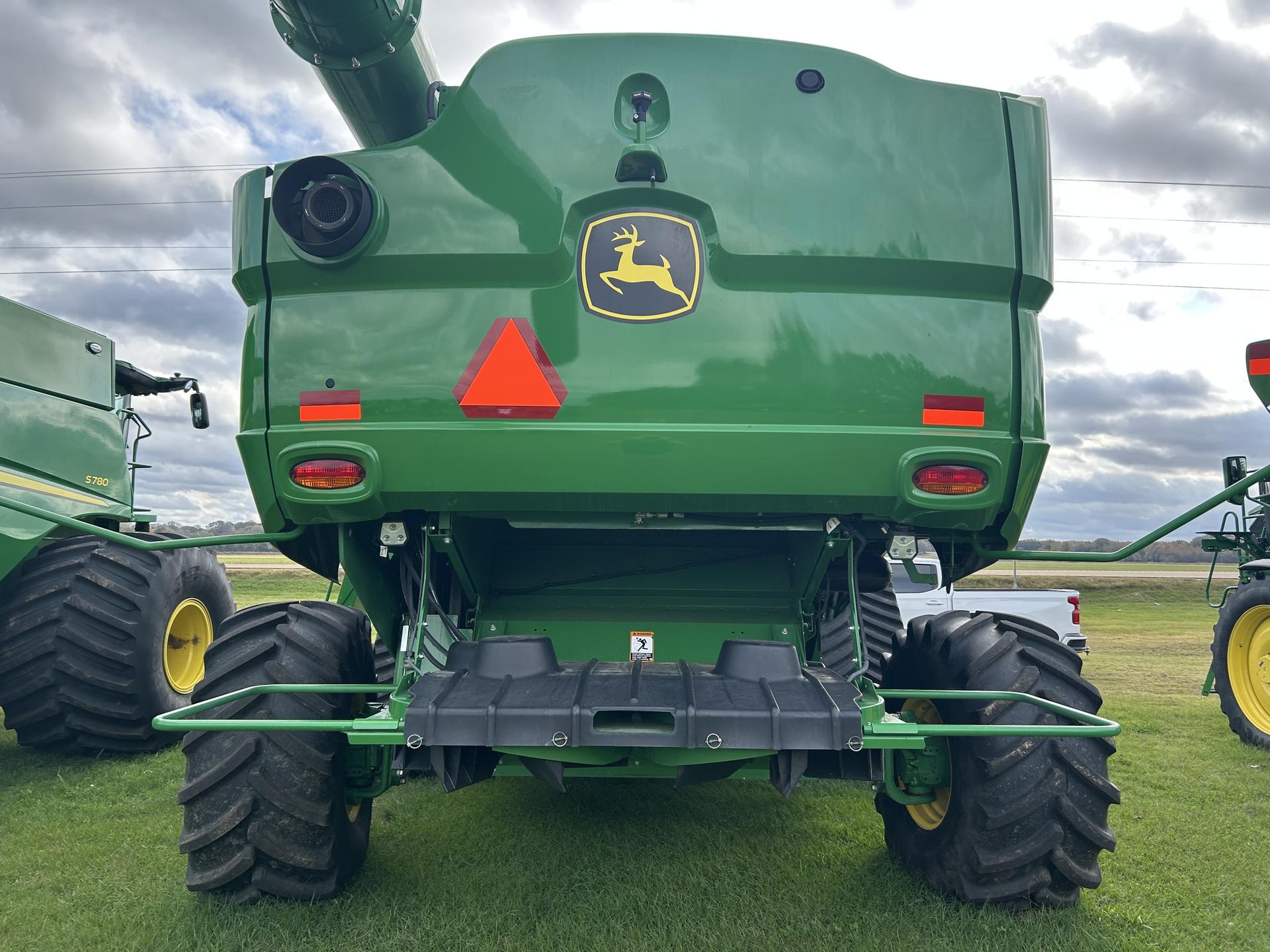 2022 John Deere S790 Image