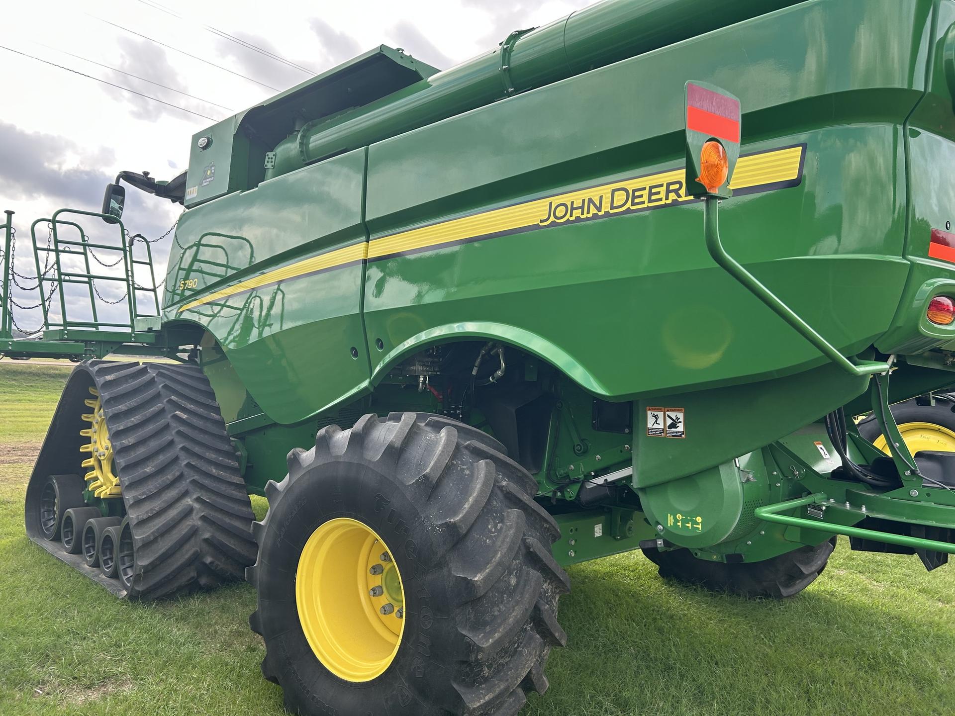 2022 John Deere S790 Image