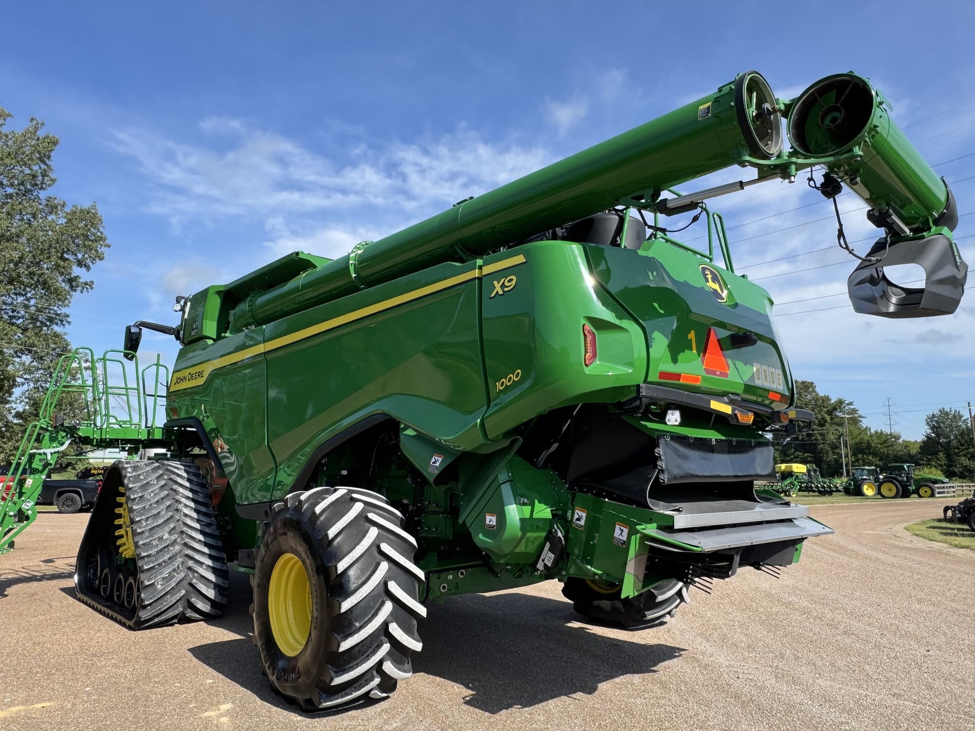 2022 John Deere X9 1000 Image