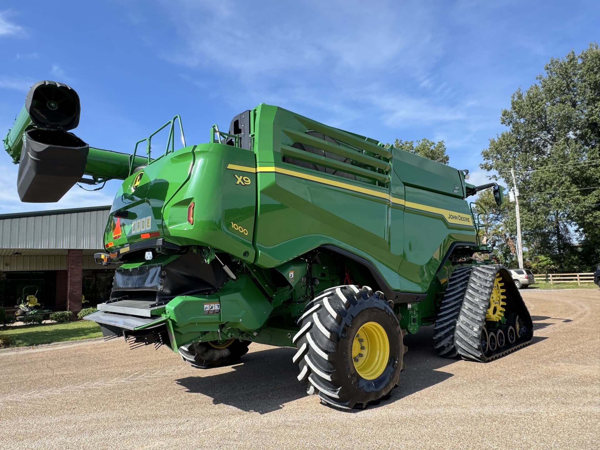 2022 John Deere X9 1000 Image