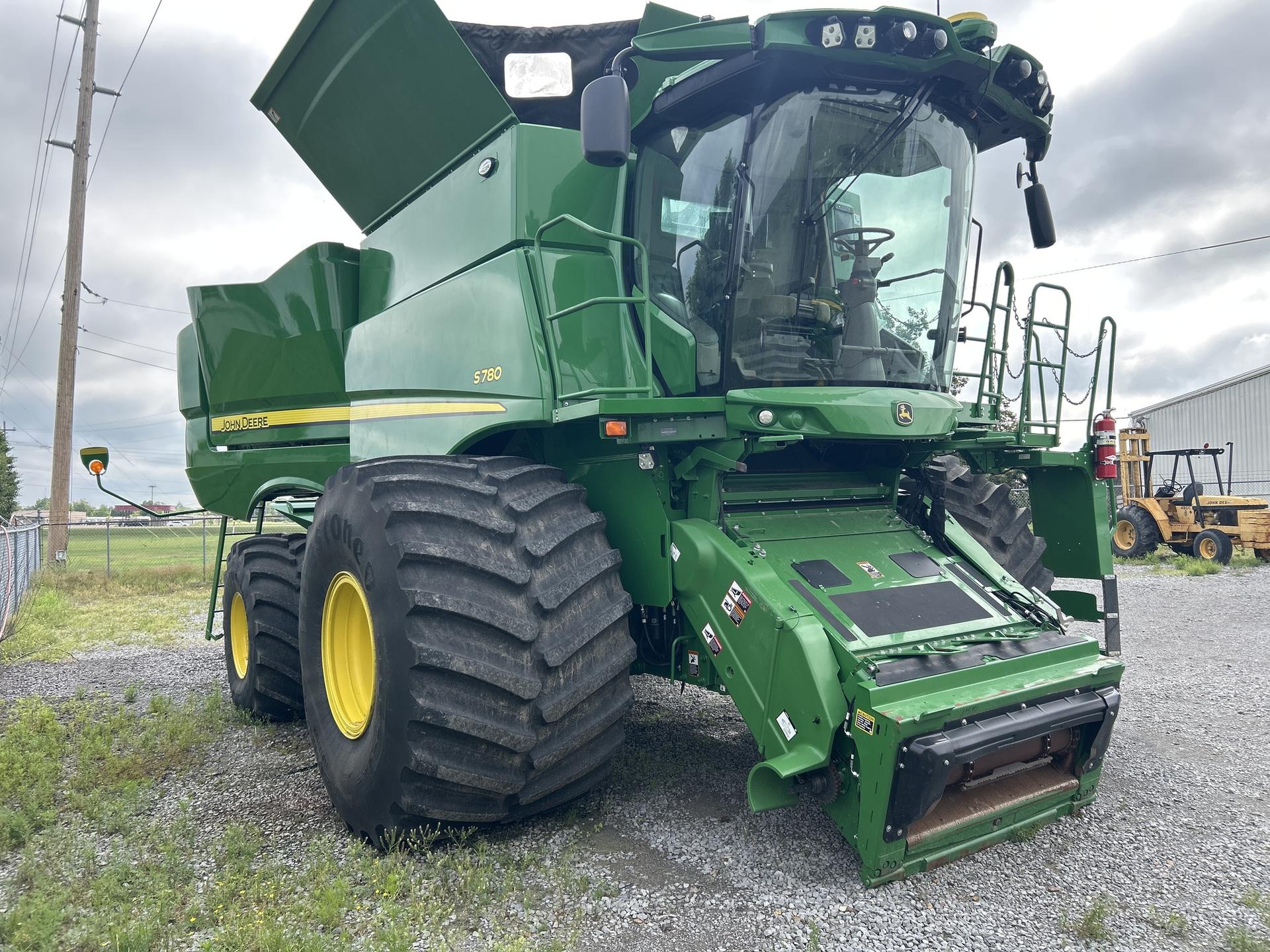 2024 John Deere S780 Image
