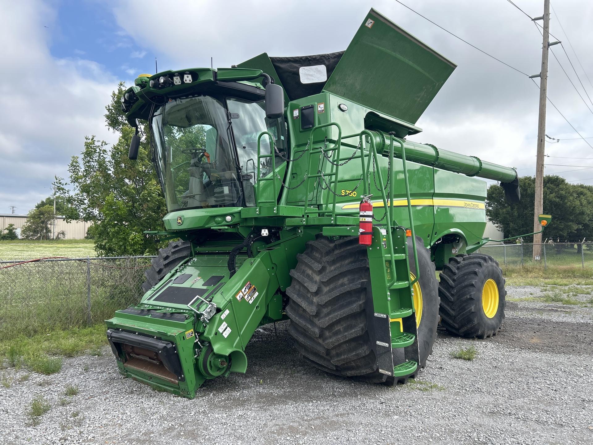 2024 John Deere S780 Image