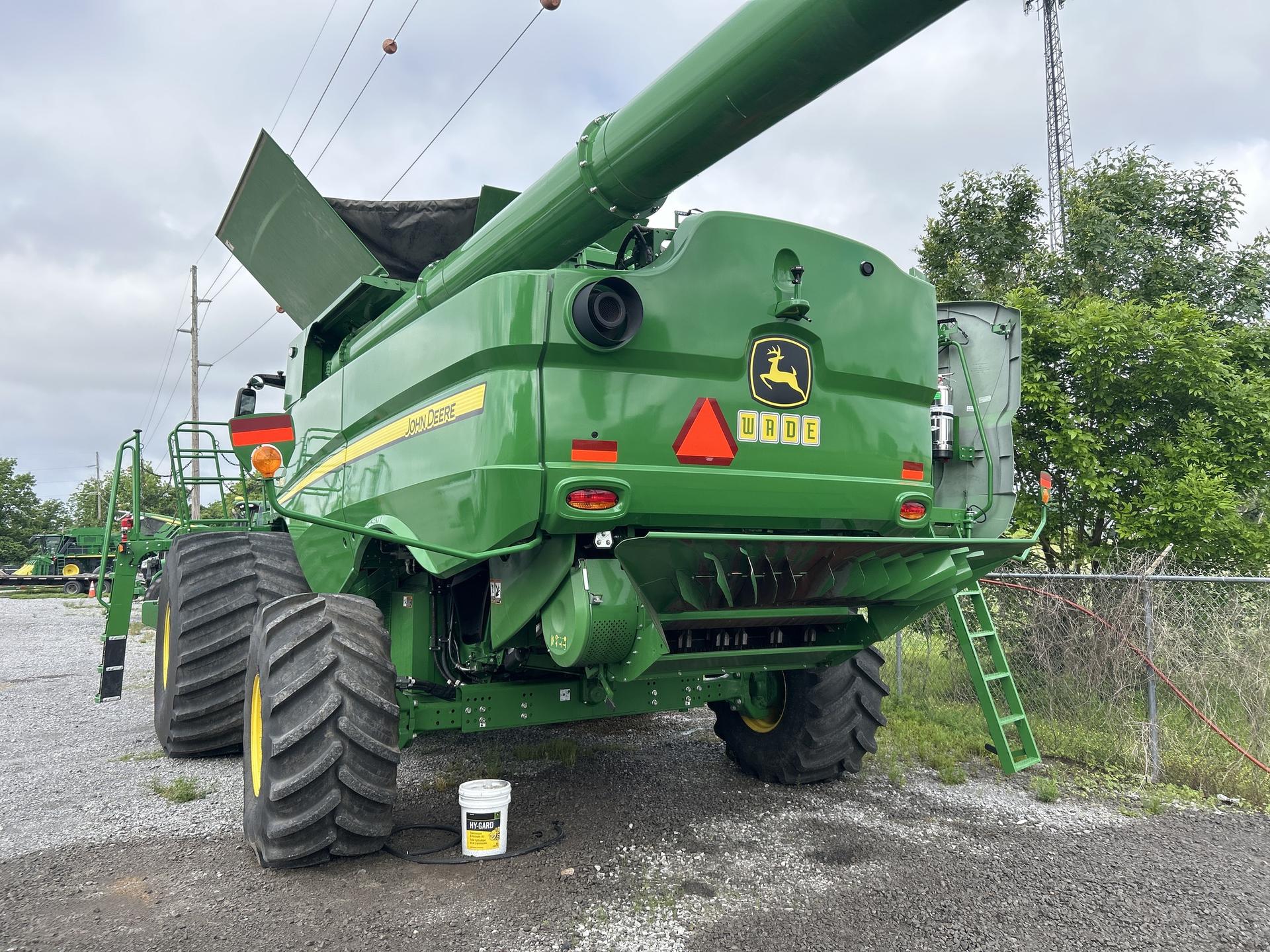 2024 John Deere S780 Image