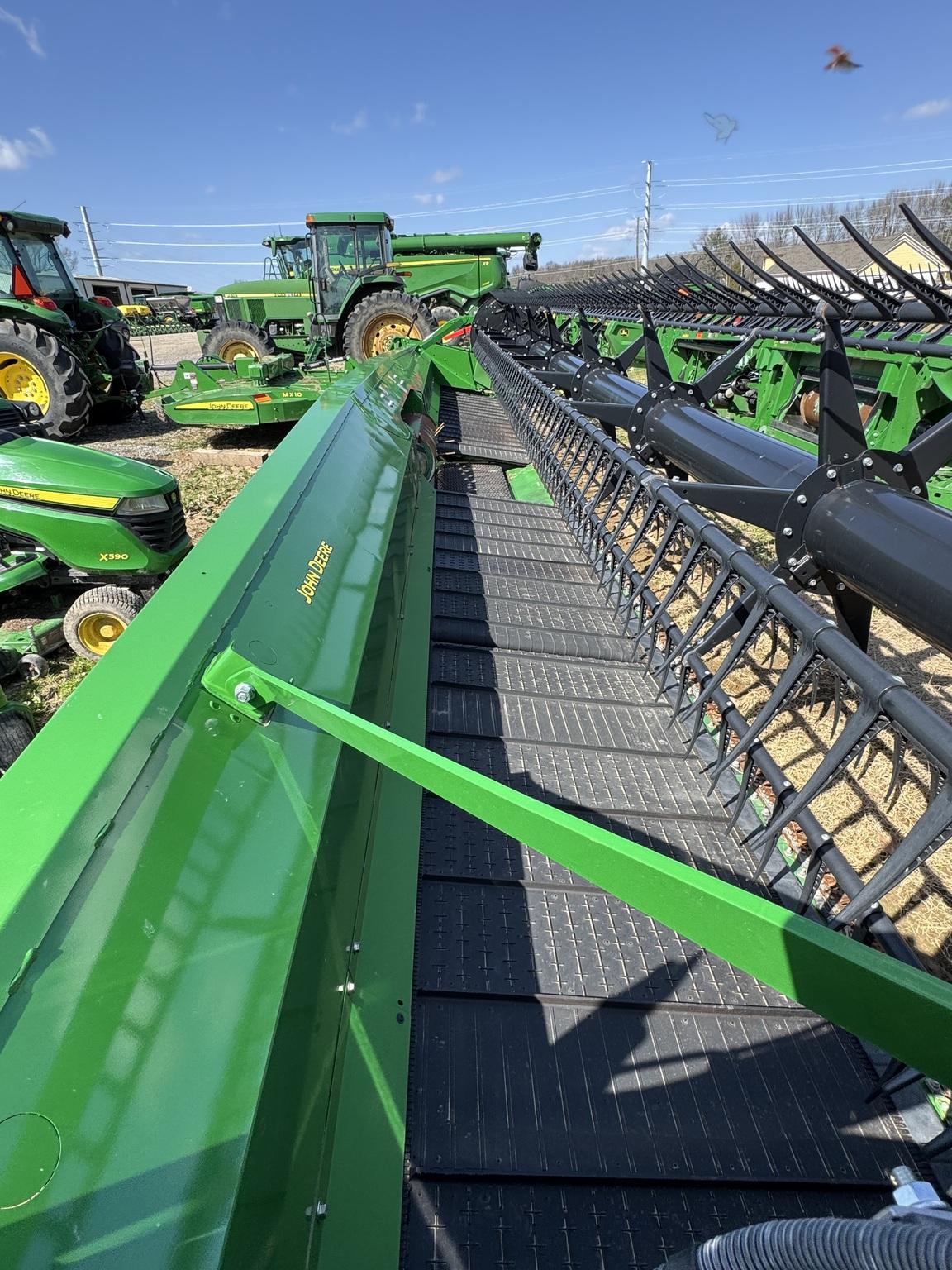 2023 John Deere RD35F Image