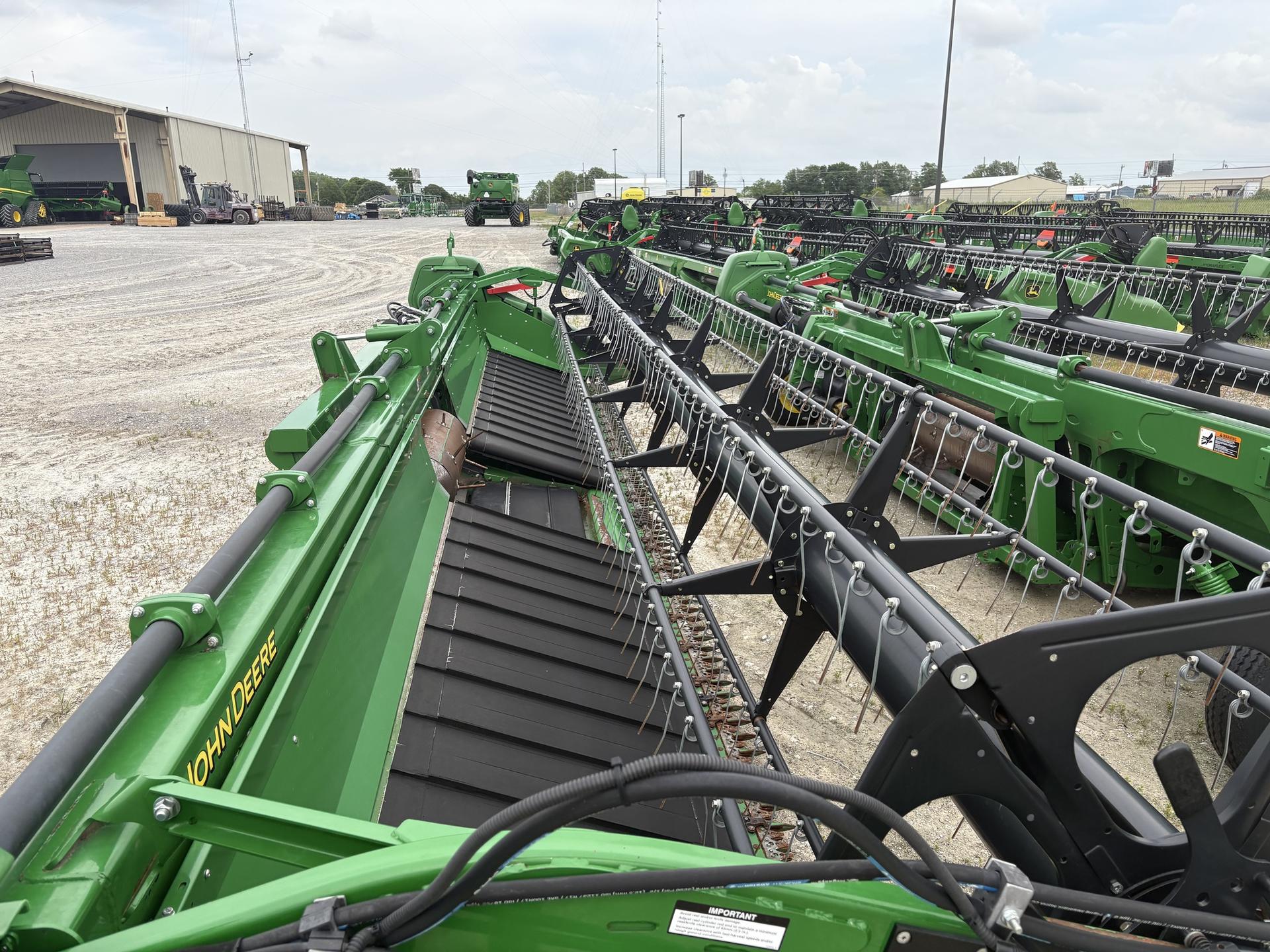 2019 John Deere 730D Image