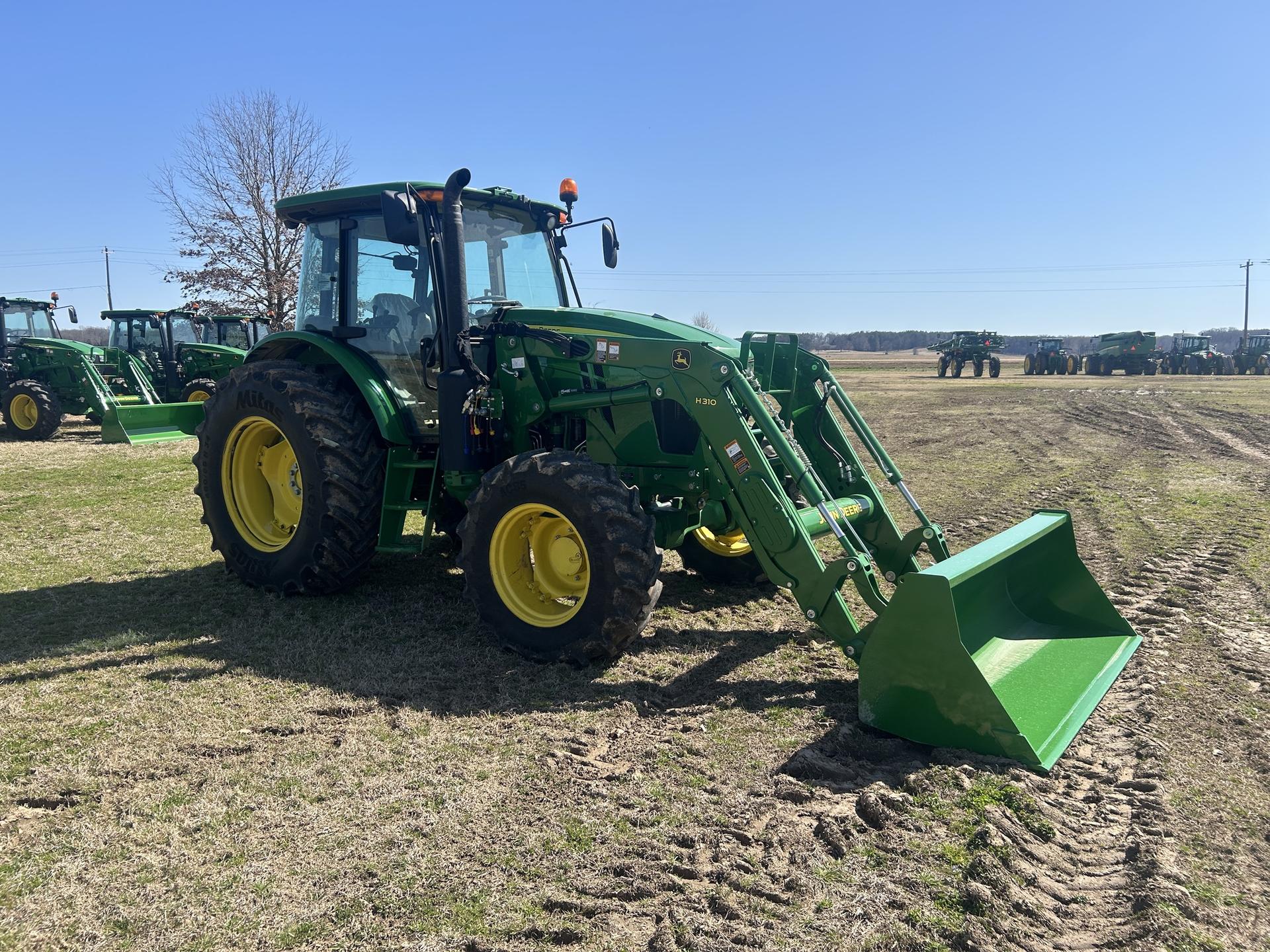2023 John Deere 6120E Image
