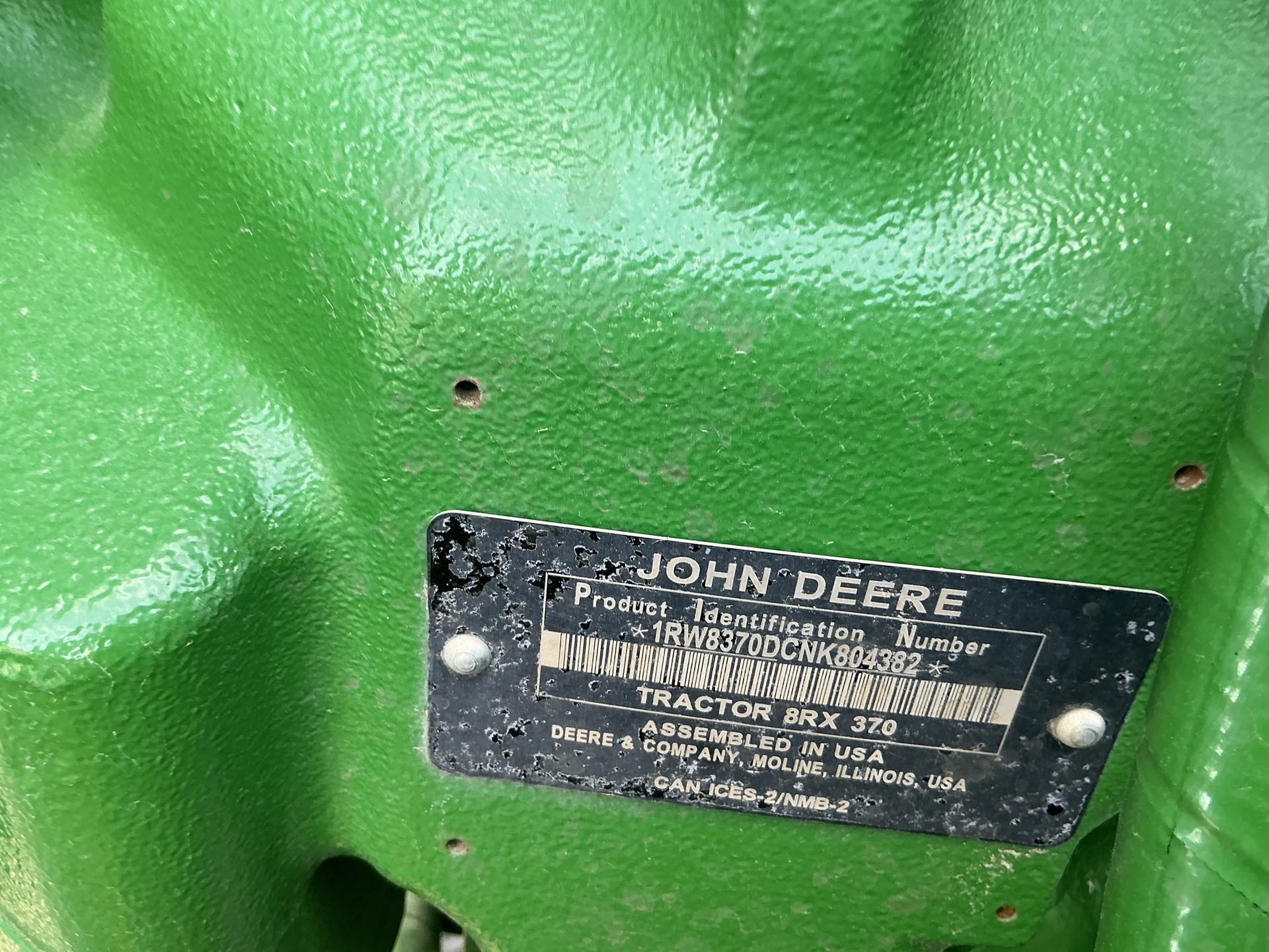 2022 John Deere 8RX 370 Image