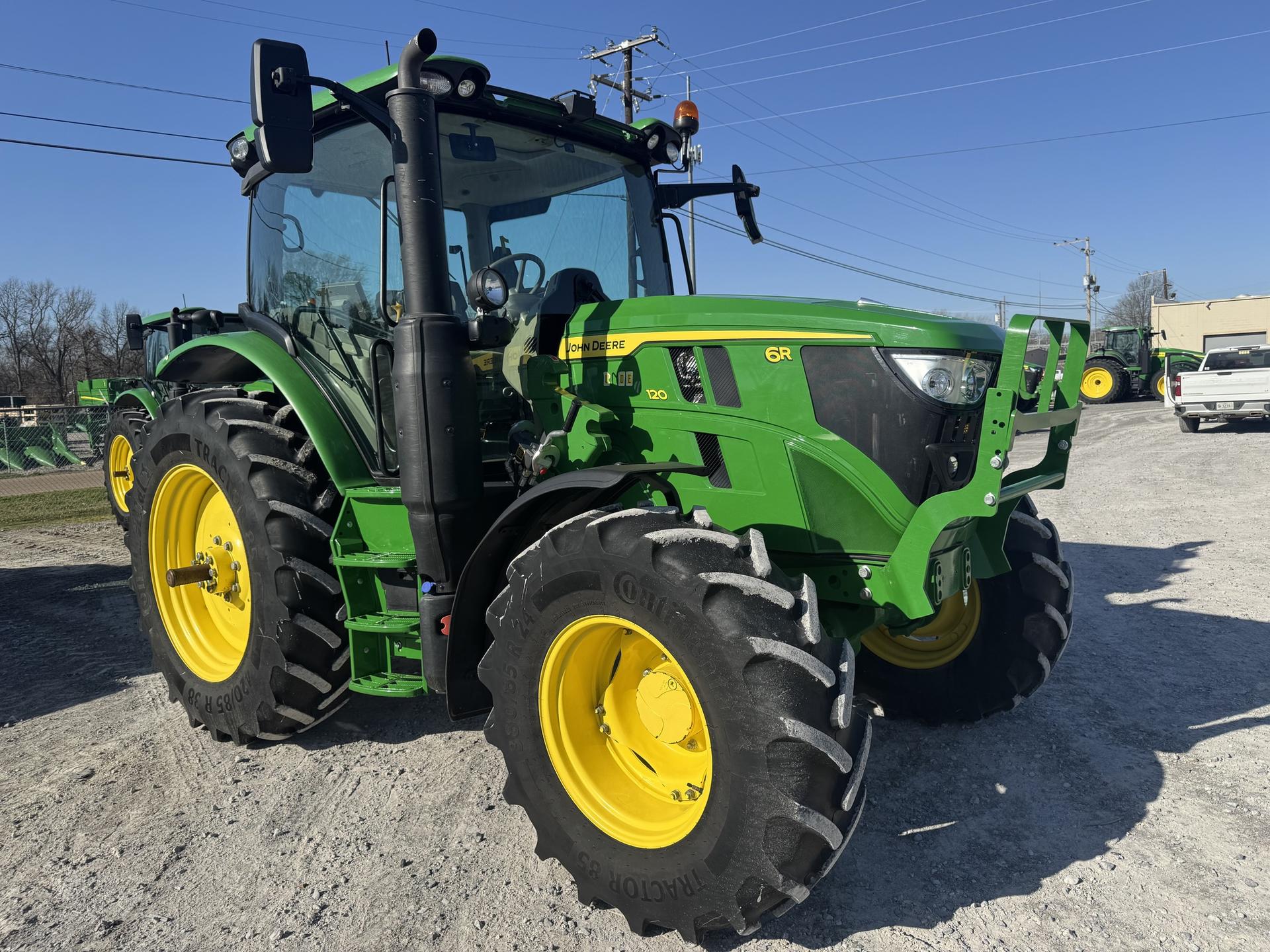 2023 John Deere 6R 120 Image