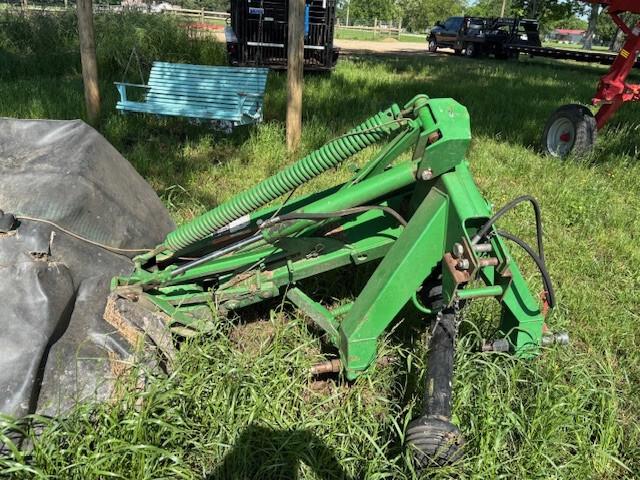 2011 John Deere 275 Image