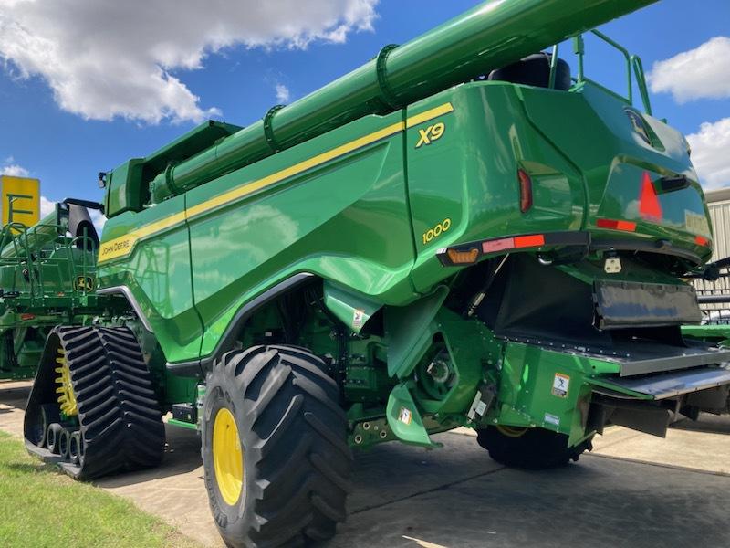 2023 John Deere X9 1000 Image