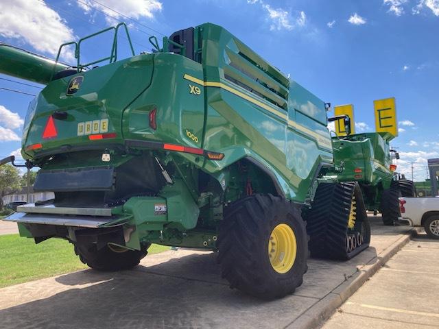 2023 John Deere X9 1000 Image