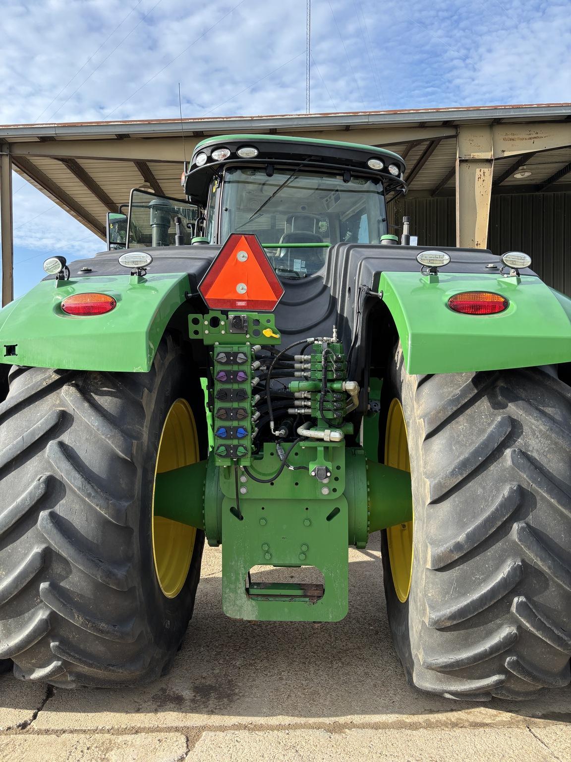 2020 John Deere 9620R Image